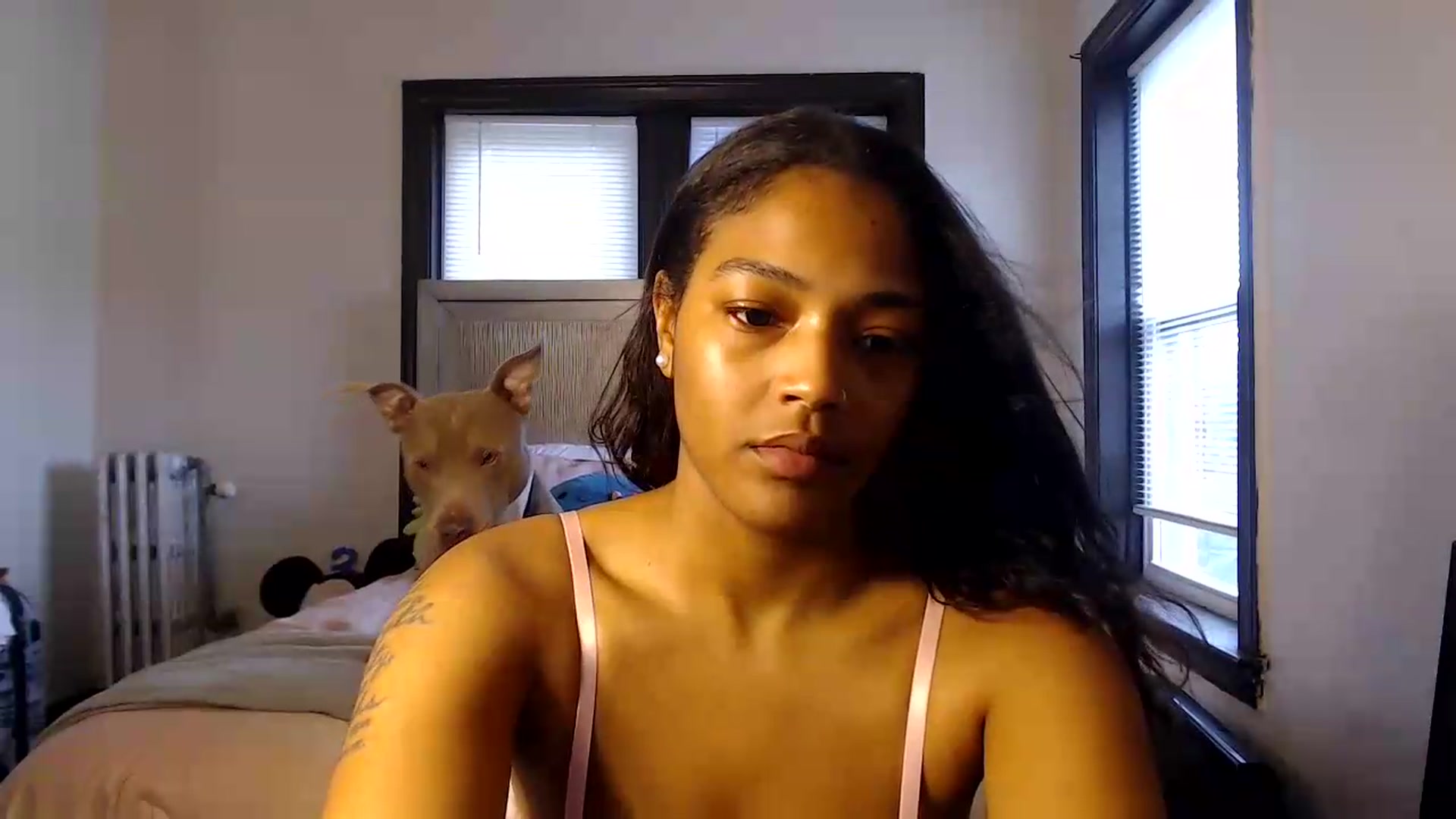 Gallery image thumbnail from itsmickie's myfreecams stream on, 06/26/2026, 22:01 image 8 of 20