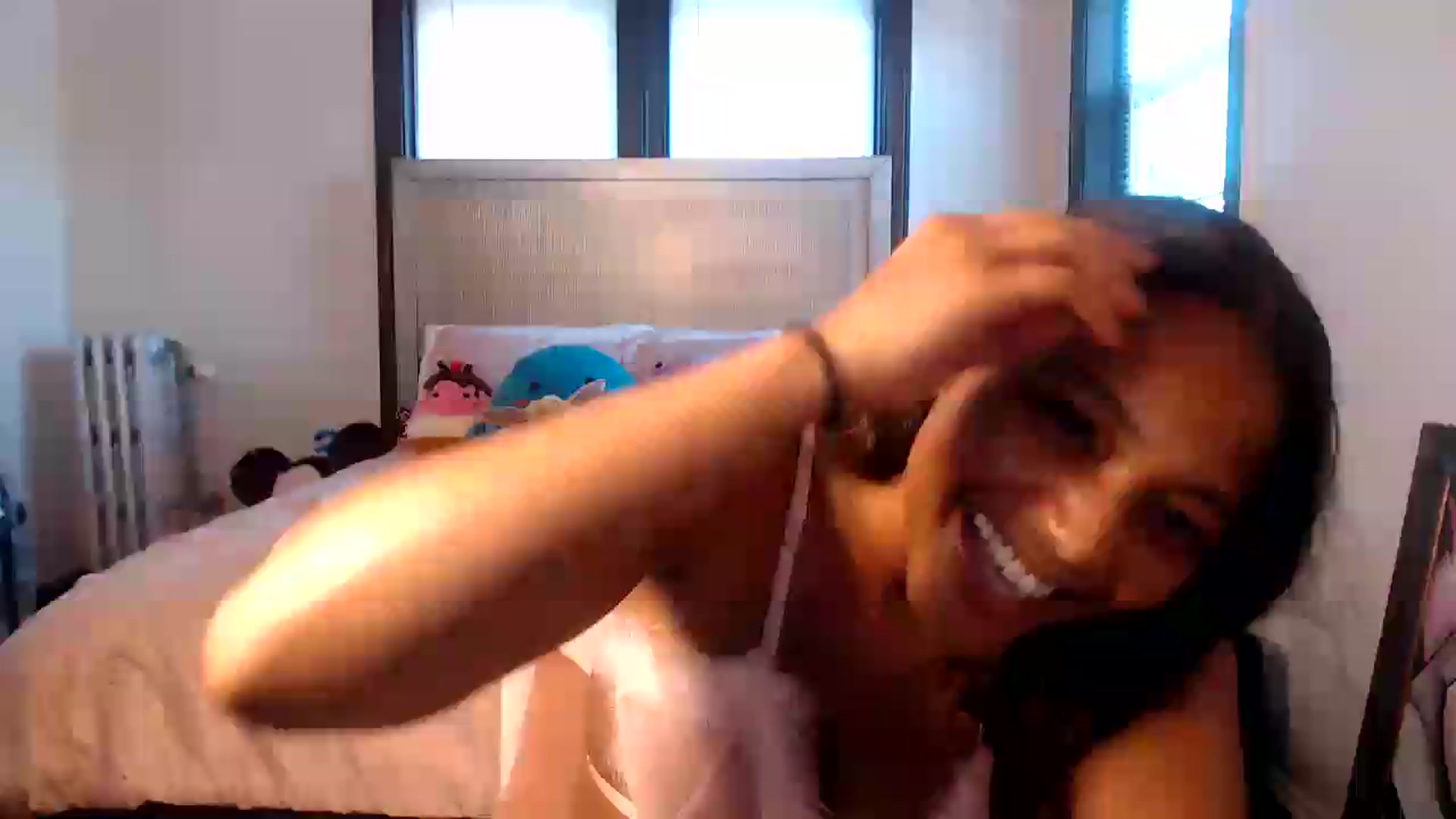 Gallery image thumbnail from itsmickie's myfreecams stream on, 06/30/2026, 22:11 image 6 of 20