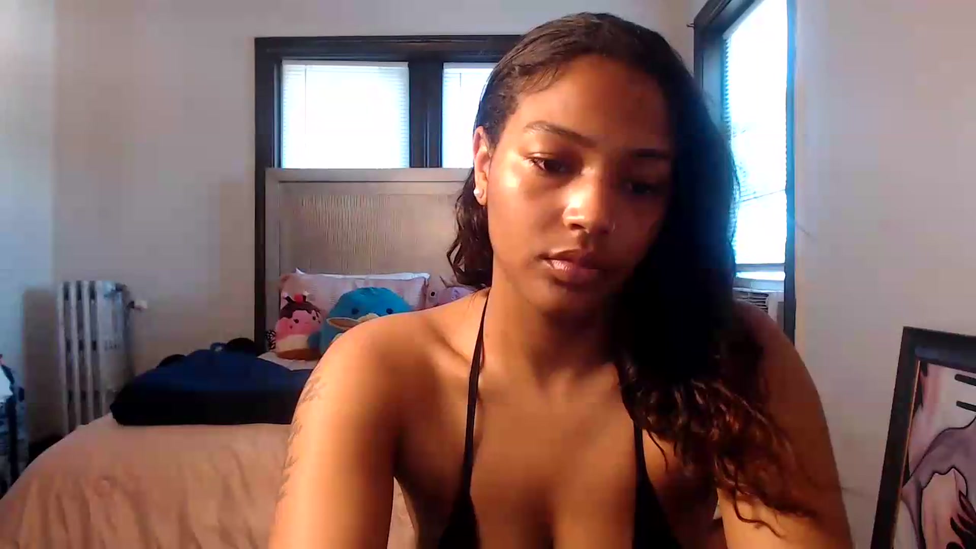 Gallery image thumbnail from itsmickie's myfreecams stream on, 07/01/2026, 18:26 image 5 of 20