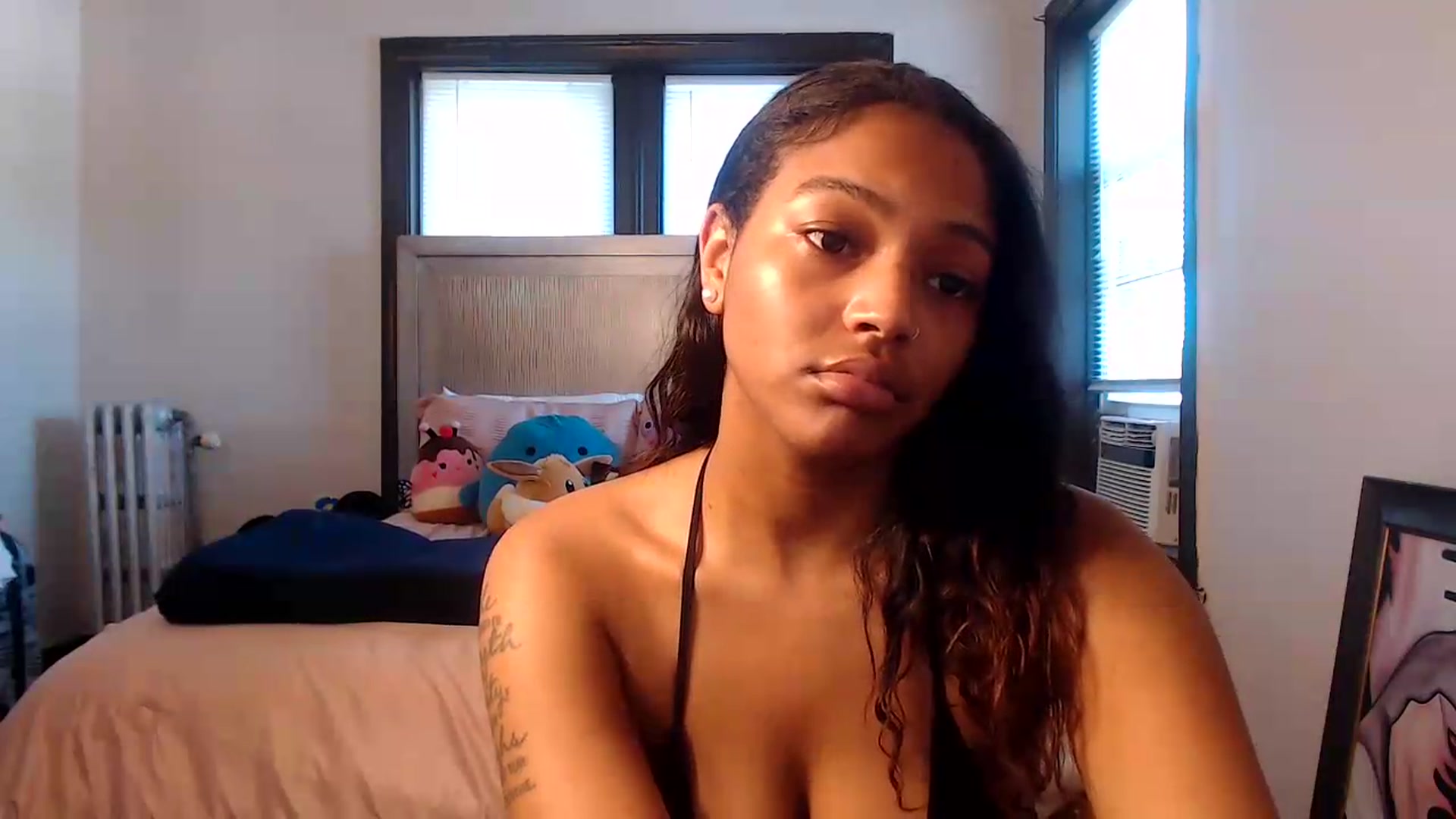 Gallery image thumbnail from itsmickie's myfreecams stream on, 07/01/2026, 19:58 image 14 of 20