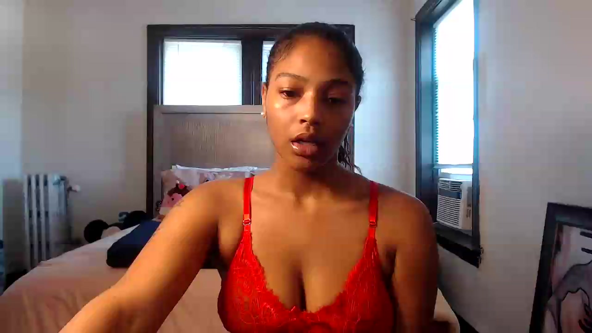 Gallery image thumbnail from itsmickie's myfreecams stream on, 07/03/2026, 18:03 image 5 of 20