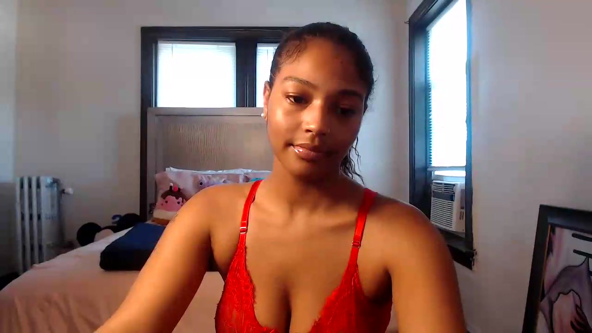 Gallery image thumbnail from itsmickie's myfreecams stream on, 07/03/2026, 18:03 image 19 of 20