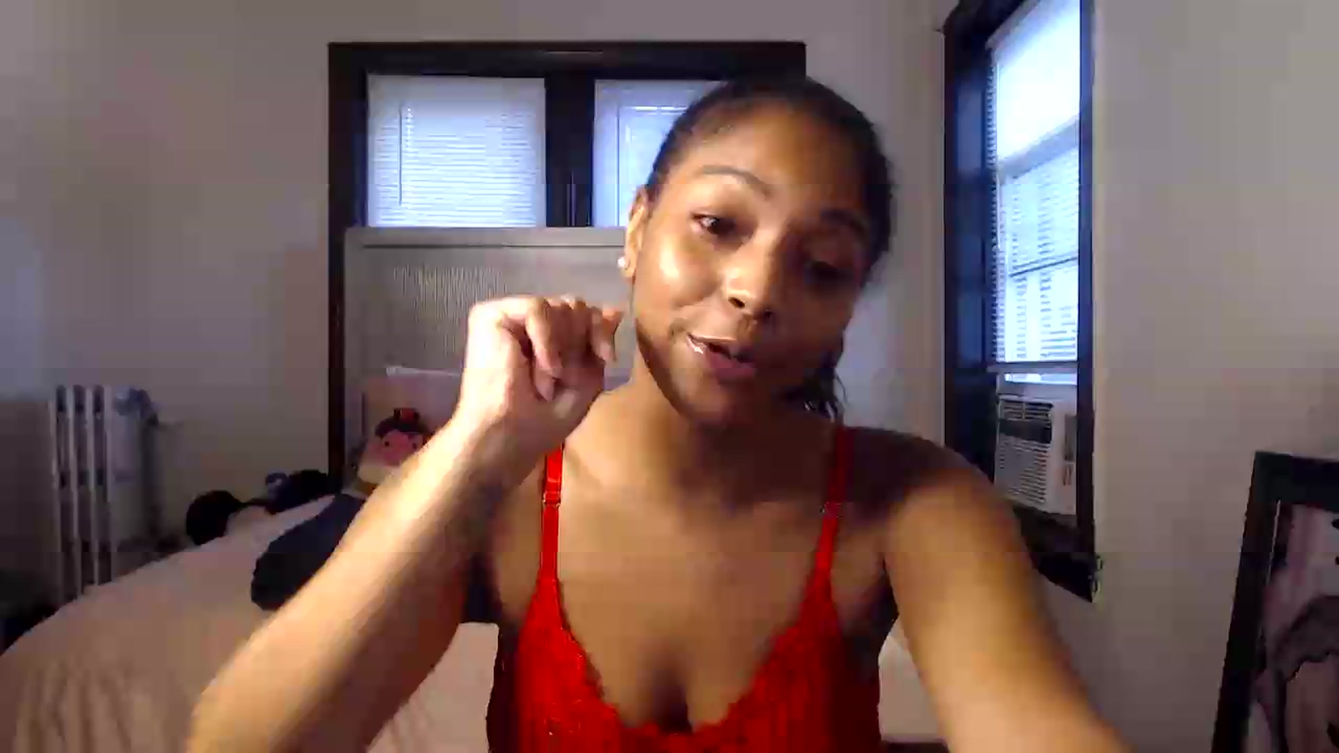 Gallery image thumbnail from itsmickie's myfreecams stream on, 07/03/2026, 19:53 image 1 of 20
