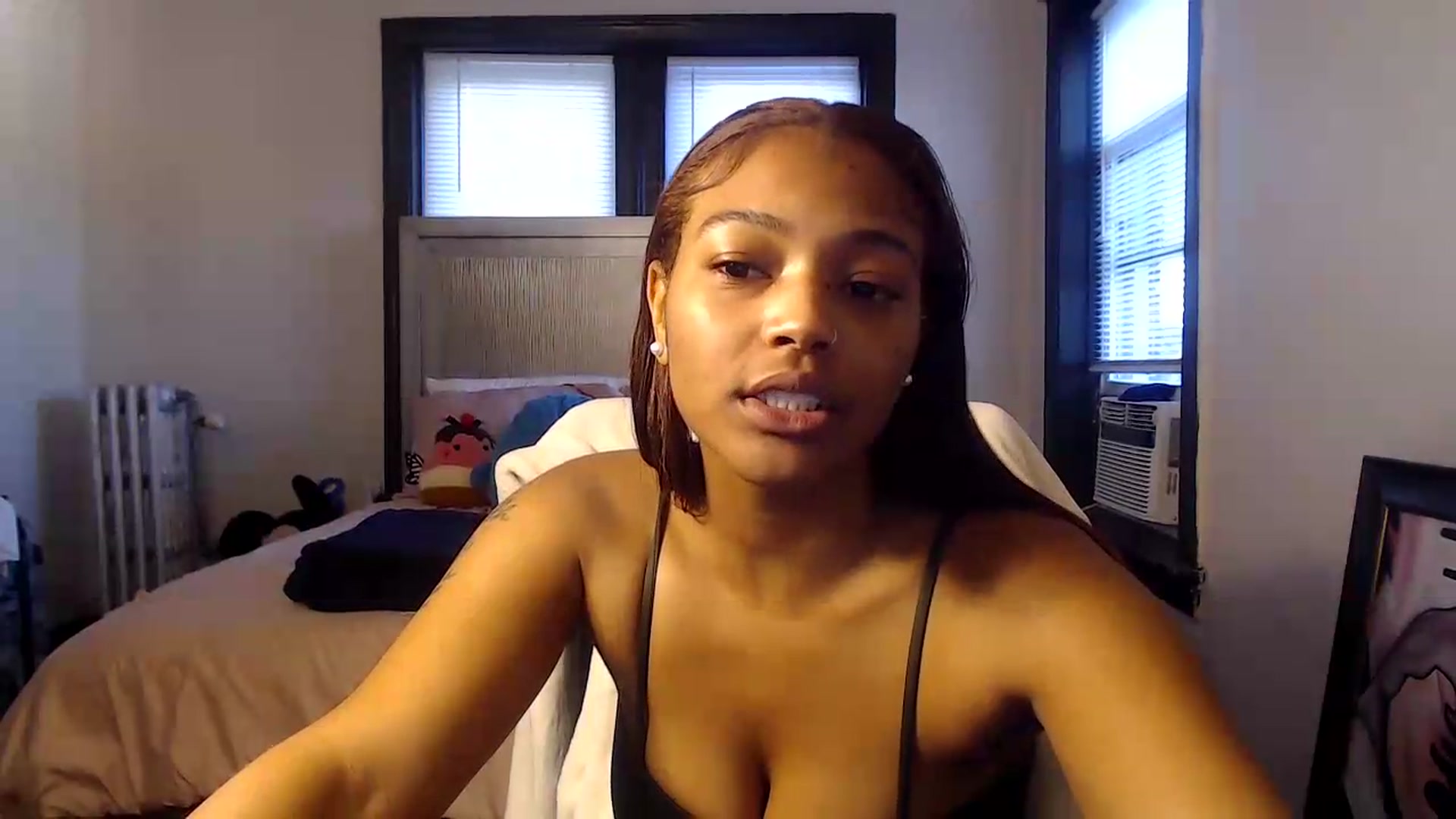 Gallery image thumbnail from itsmickie's myfreecams stream on, 07/08/2026, 24:19 image 20 of 20