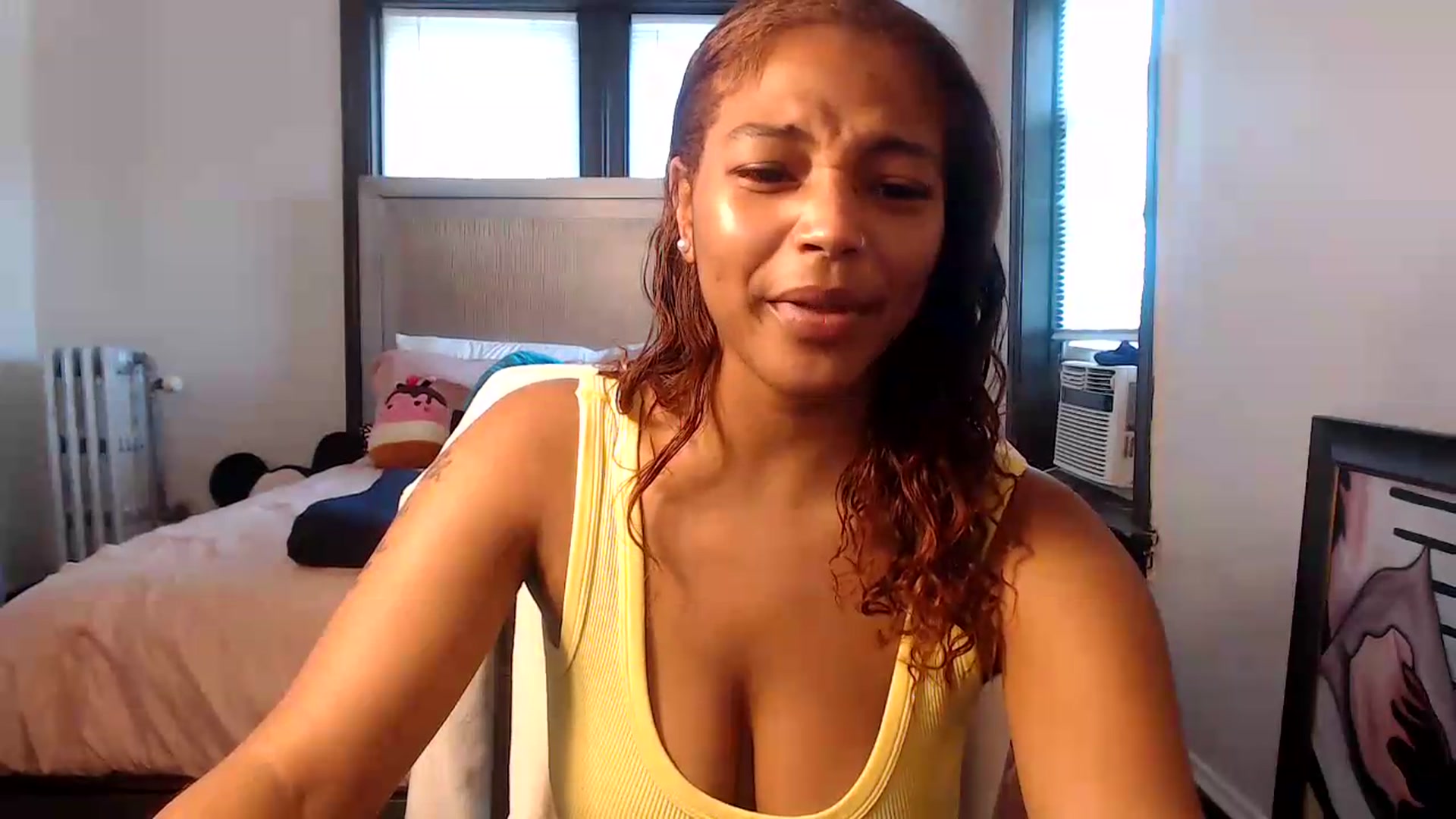 Gallery image thumbnail from itsmickie's myfreecams stream on, 07/10/2026, 19:32 image 20 of 20