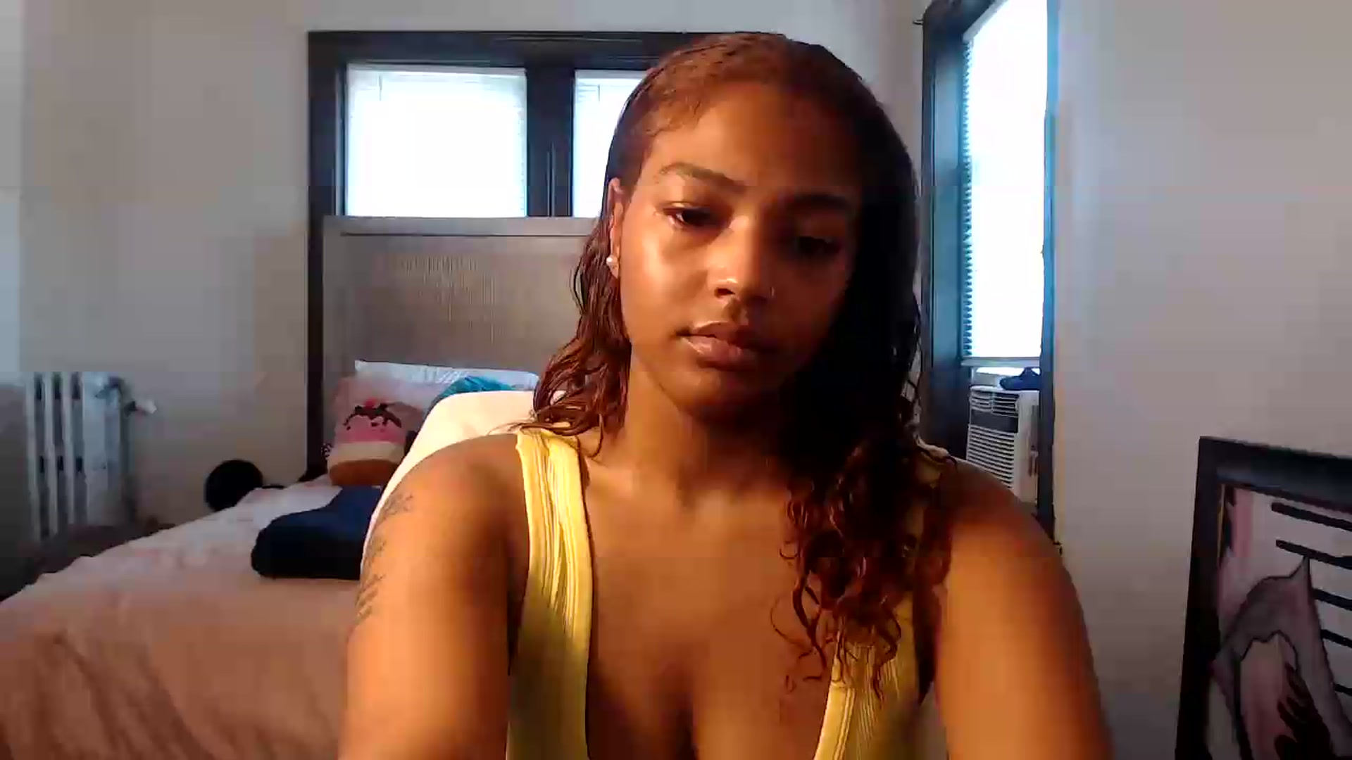 Gallery image thumbnail from itsmickie's myfreecams stream on, 07/10/2026, 19:32 image 14 of 20