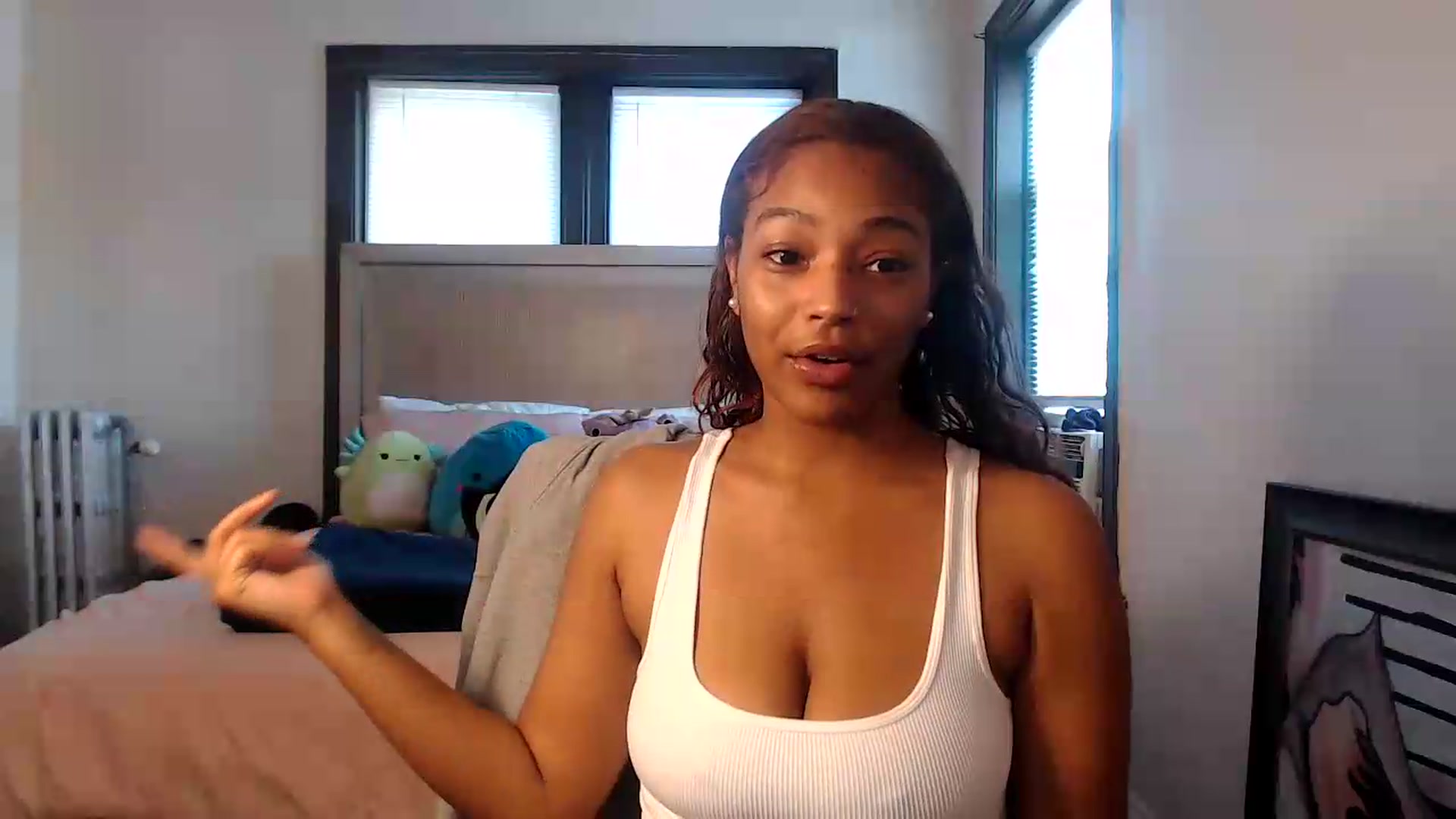 Gallery image thumbnail from itsmickie's myfreecams stream on, 07/21/2026, 18:53 image 6 of 20