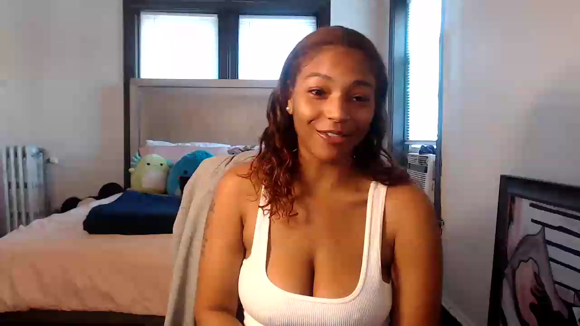 Gallery image thumbnail from itsmickie's myfreecams stream on, 07/21/2026, 19:55 image 2 of 20