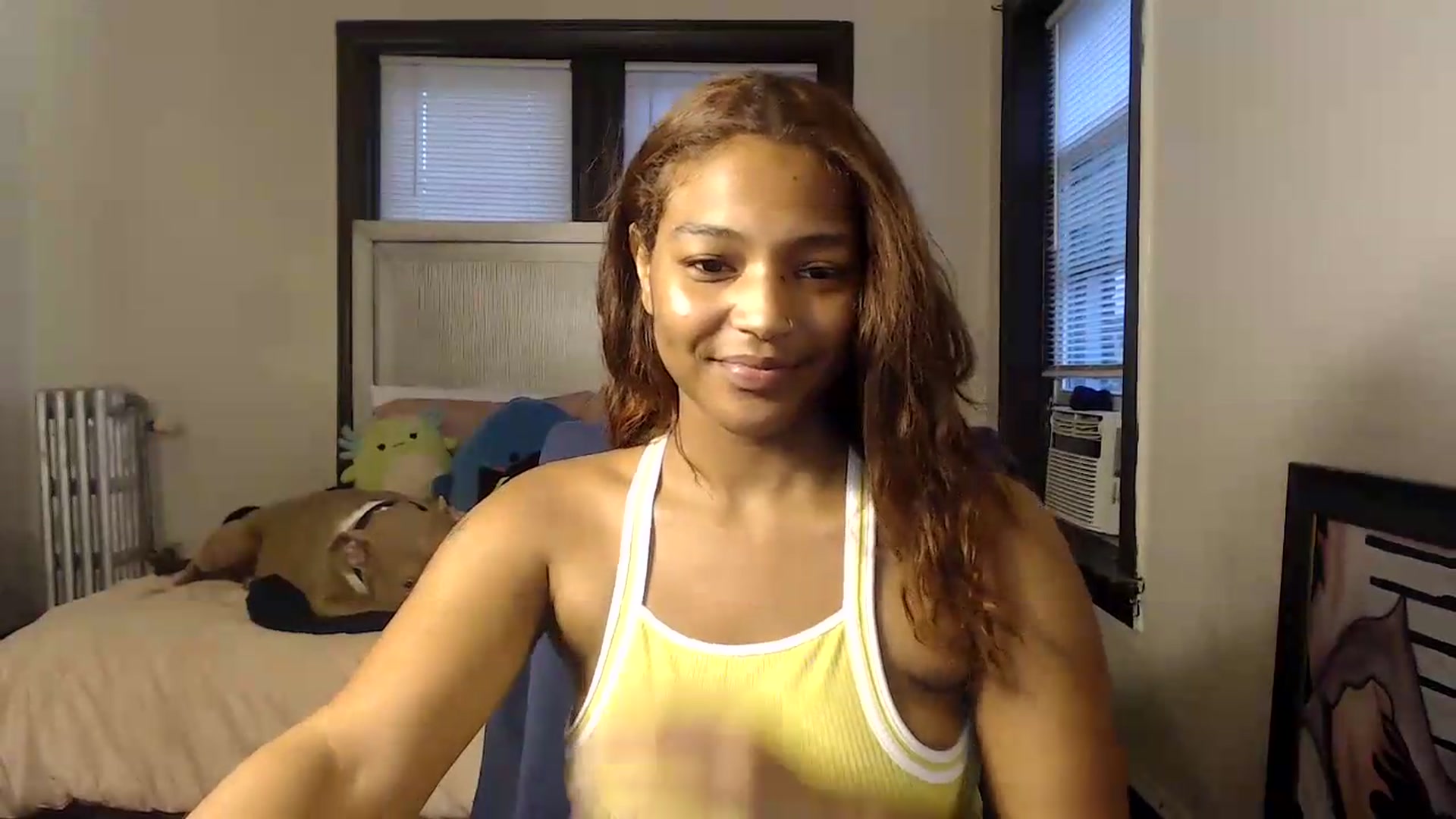 Gallery image thumbnail from itsmickie's myfreecams stream on, 08/04/2026, 01:38 image 10 of 20