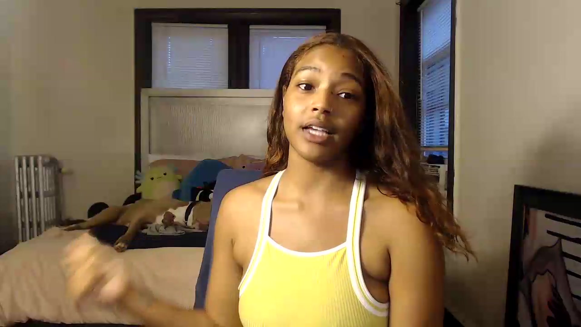 Gallery image thumbnail from itsmickie's myfreecams stream on, 08/04/2026, 01:38 image 12 of 20