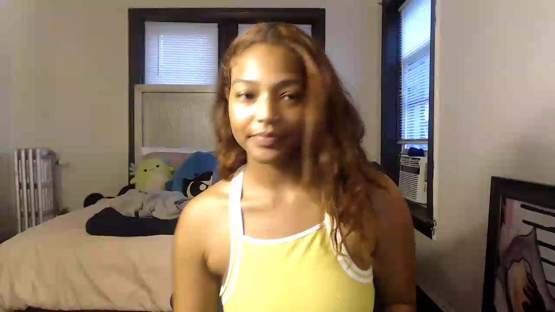 Gallery image thumbnail from itsmickie's myfreecams stream on, 08/04/2026, 01:38 image 7 of 20