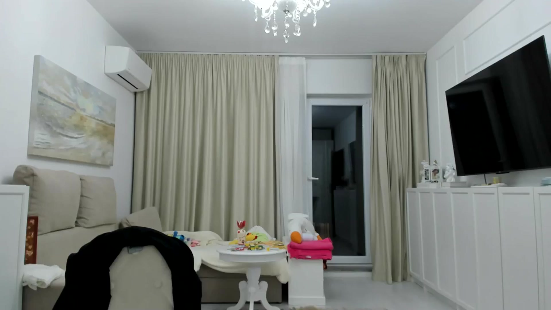 Gallery image thumbnail from itwas_eve's myfreecams stream on, 12/14/2024, 23:04 image 4 of 20
