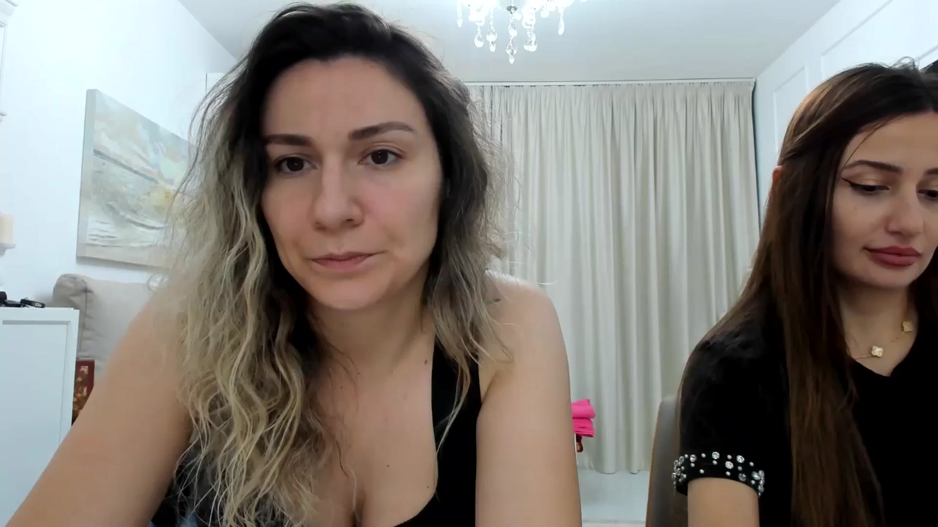 Gallery image thumbnail from itwas_eve's myfreecams stream on, 12/15/2024, 21:51 image 1 of 20
