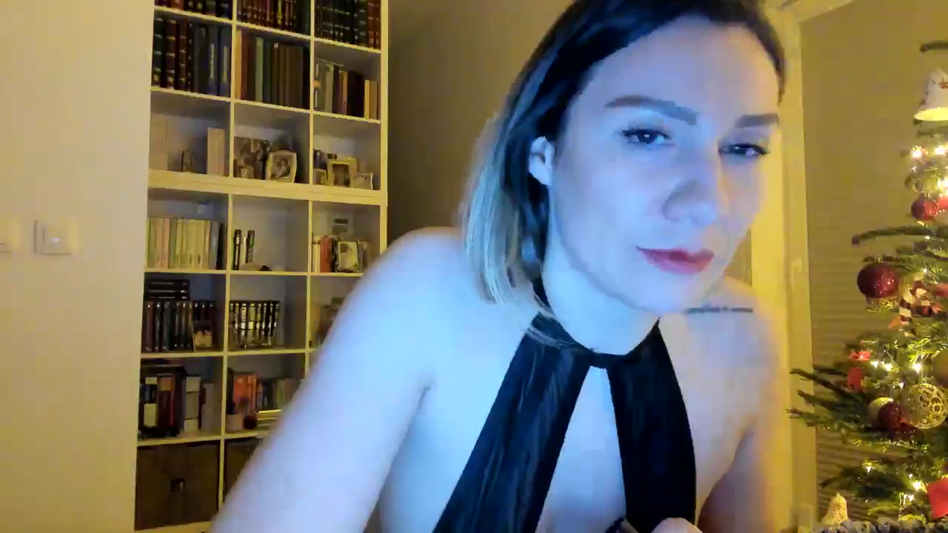 Gallery image thumbnail from itwas_eve's myfreecams stream on, 12/25/2024, 02:22 image 3 of 20