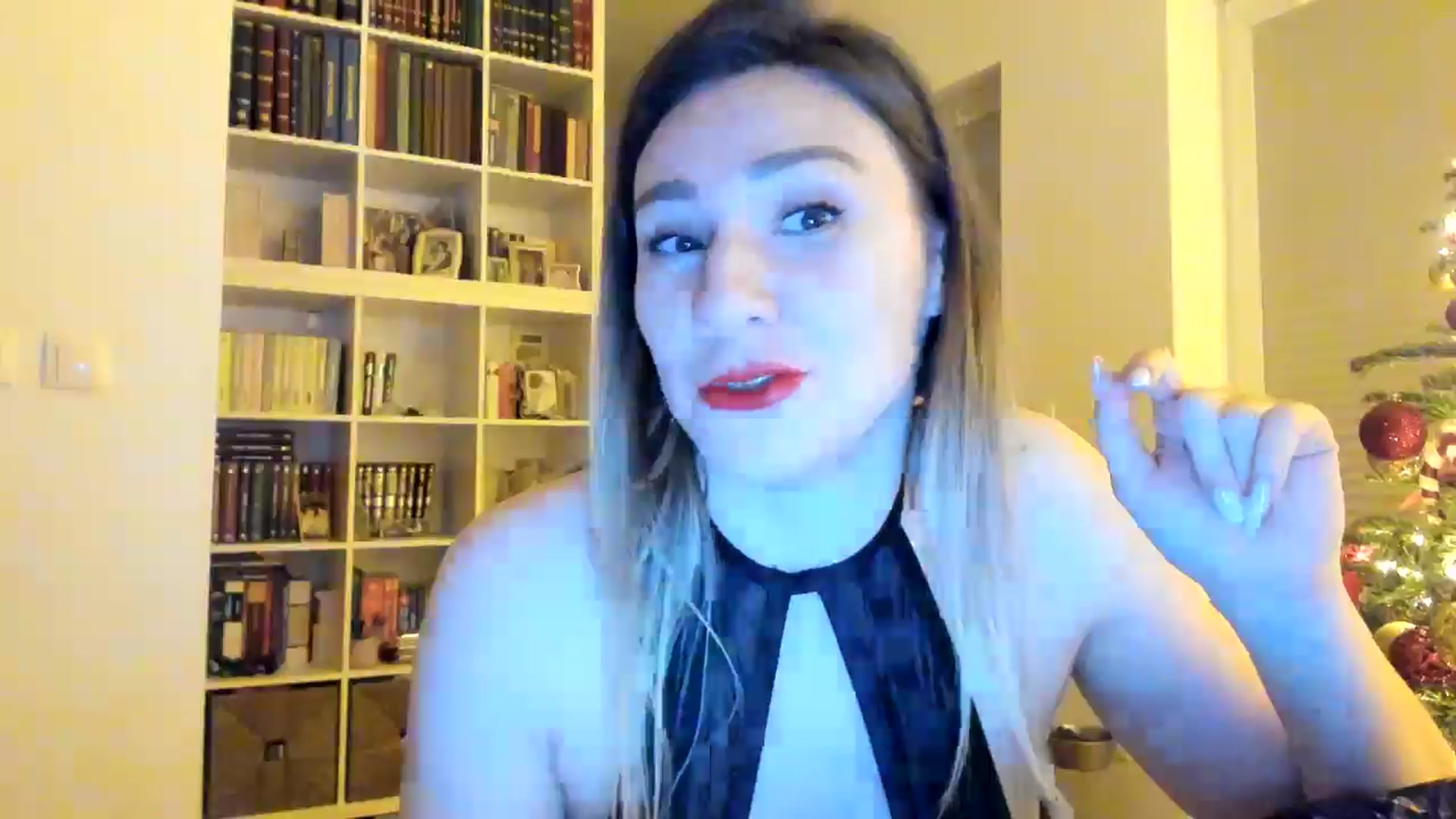 Gallery image thumbnail from itwas_eve's myfreecams stream on, 12/25/2024, 02:22 image 6 of 20