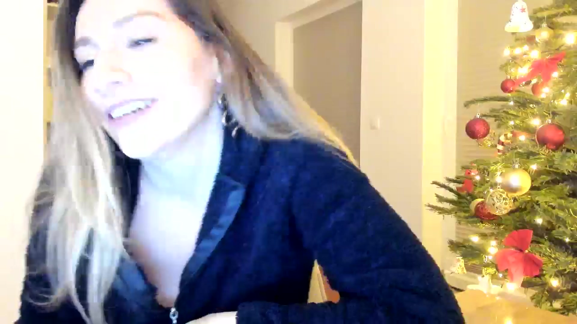 Gallery image thumbnail from itwas_eve's myfreecams stream on, 12/26/2024, 24:49 image 15 of 20