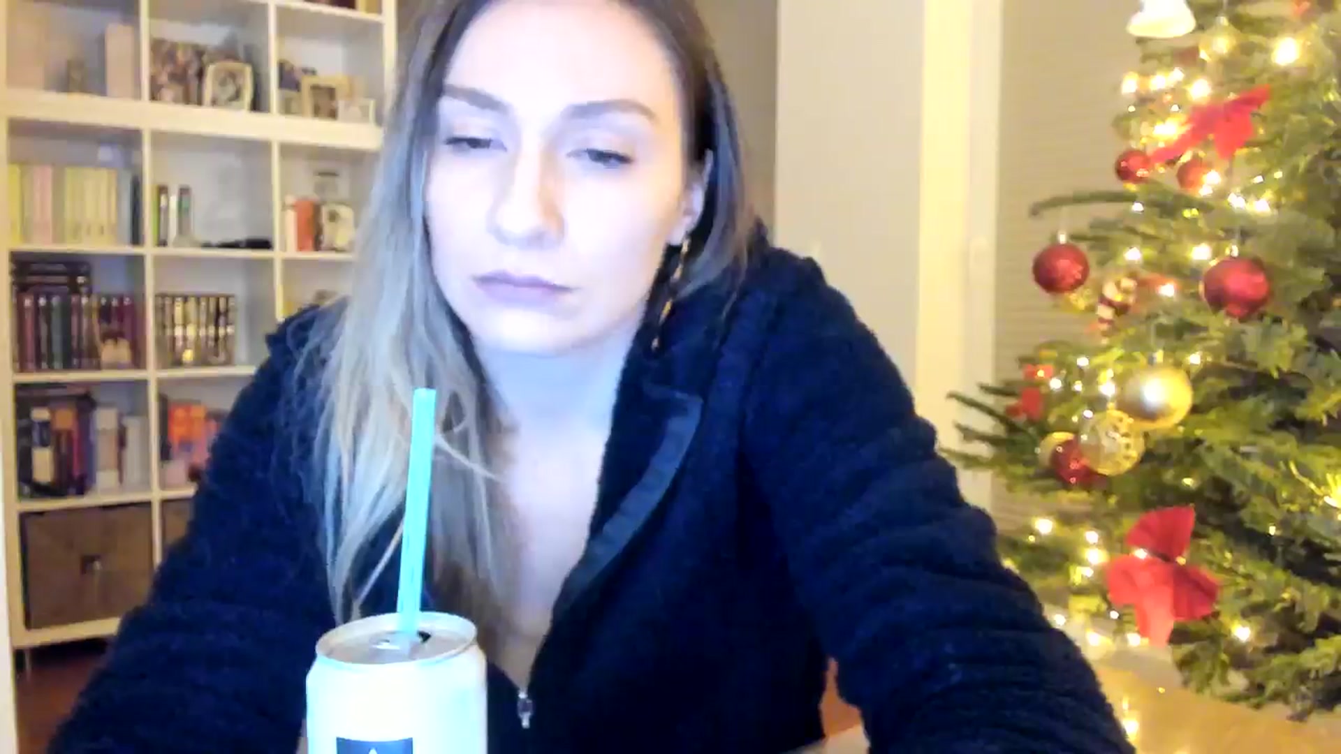 Gallery image thumbnail from itwas_eve's myfreecams stream on, 12/26/2024, 24:49 image 20 of 20