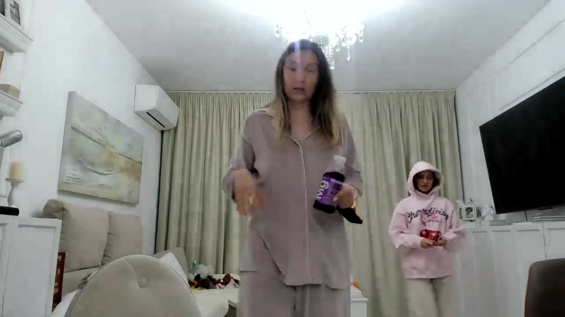 Gallery image thumbnail from itwas_eve's myfreecams stream on, 12/26/2024, 02:58 image 7 of 20