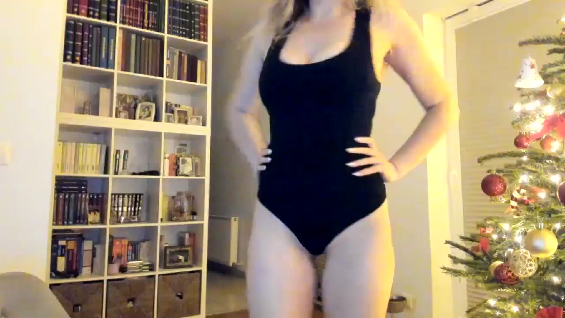 Gallery image thumbnail from itwas_eve's myfreecams stream on, 12/27/2024, 24:11 image 4 of 20