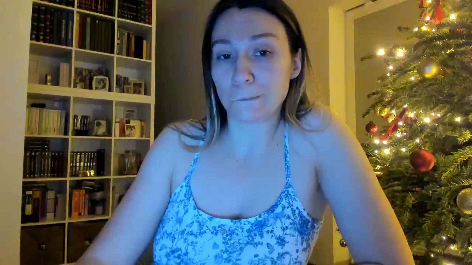 Gallery image thumbnail from itwas_eve's myfreecams stream on, 01/02/2025, 20:11 image 18 of 20