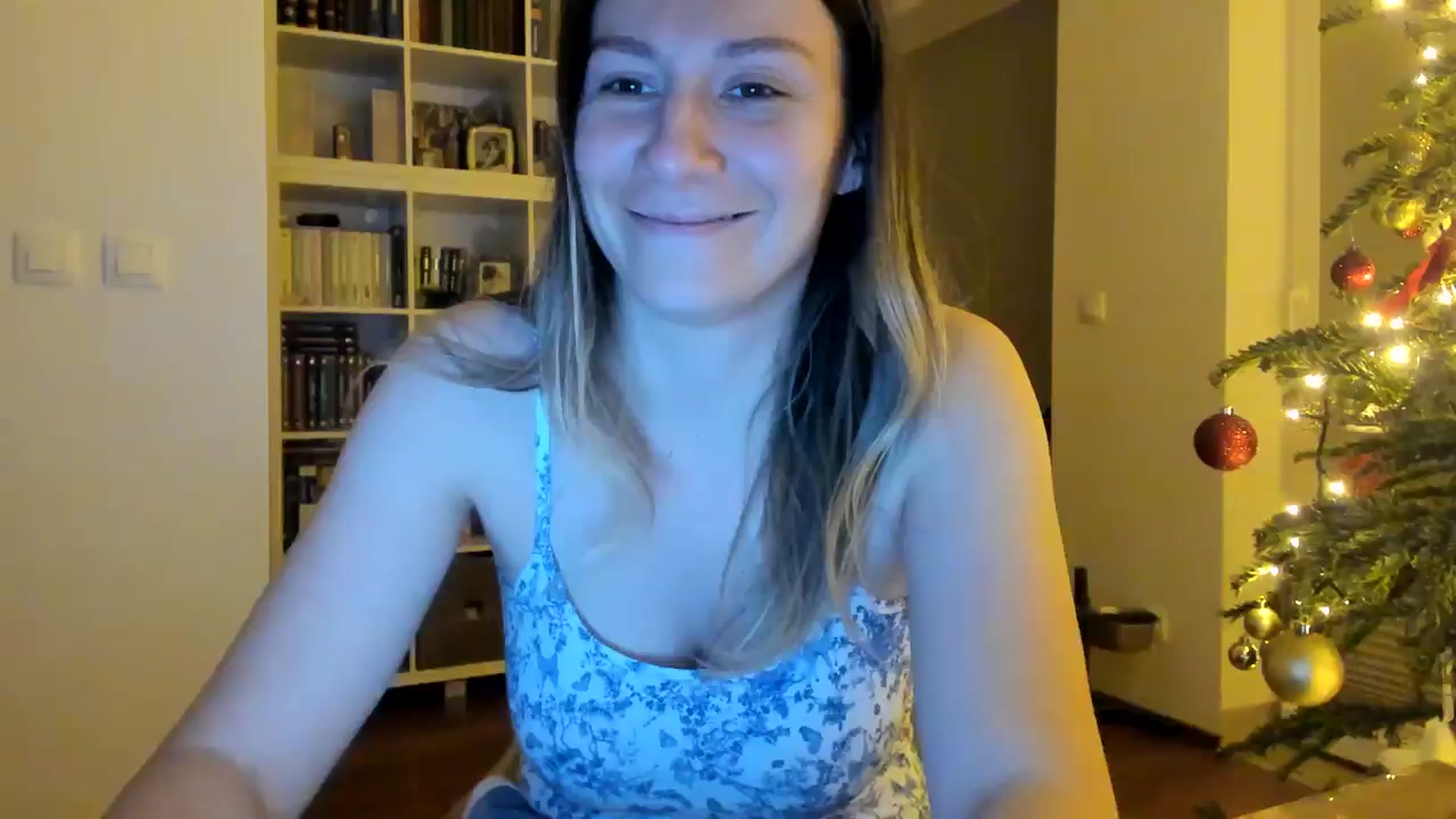 Gallery image thumbnail from itwas_eve's myfreecams stream on, 01/02/2025, 20:11 image 1 of 20
