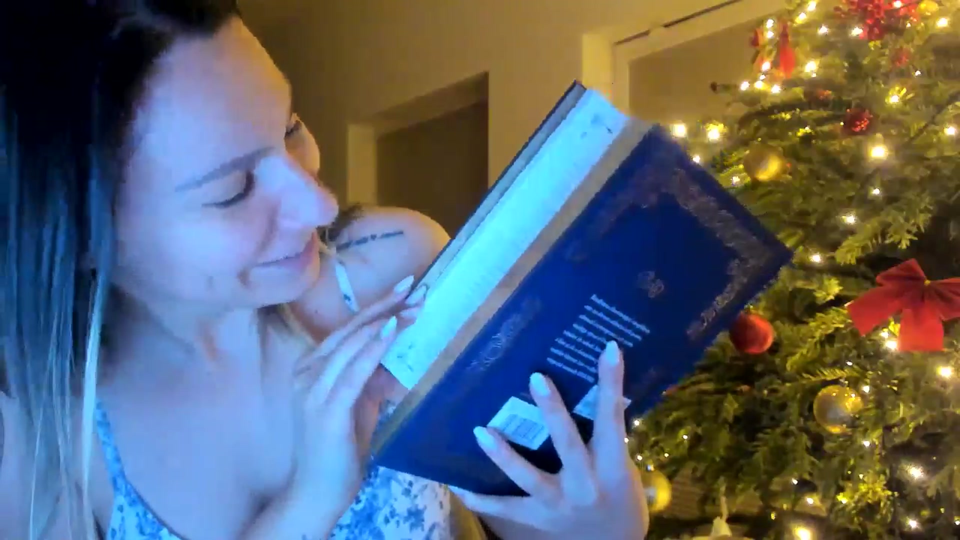 Gallery image thumbnail from itwas_eve's myfreecams stream on, 01/02/2025, 20:11 image 12 of 20