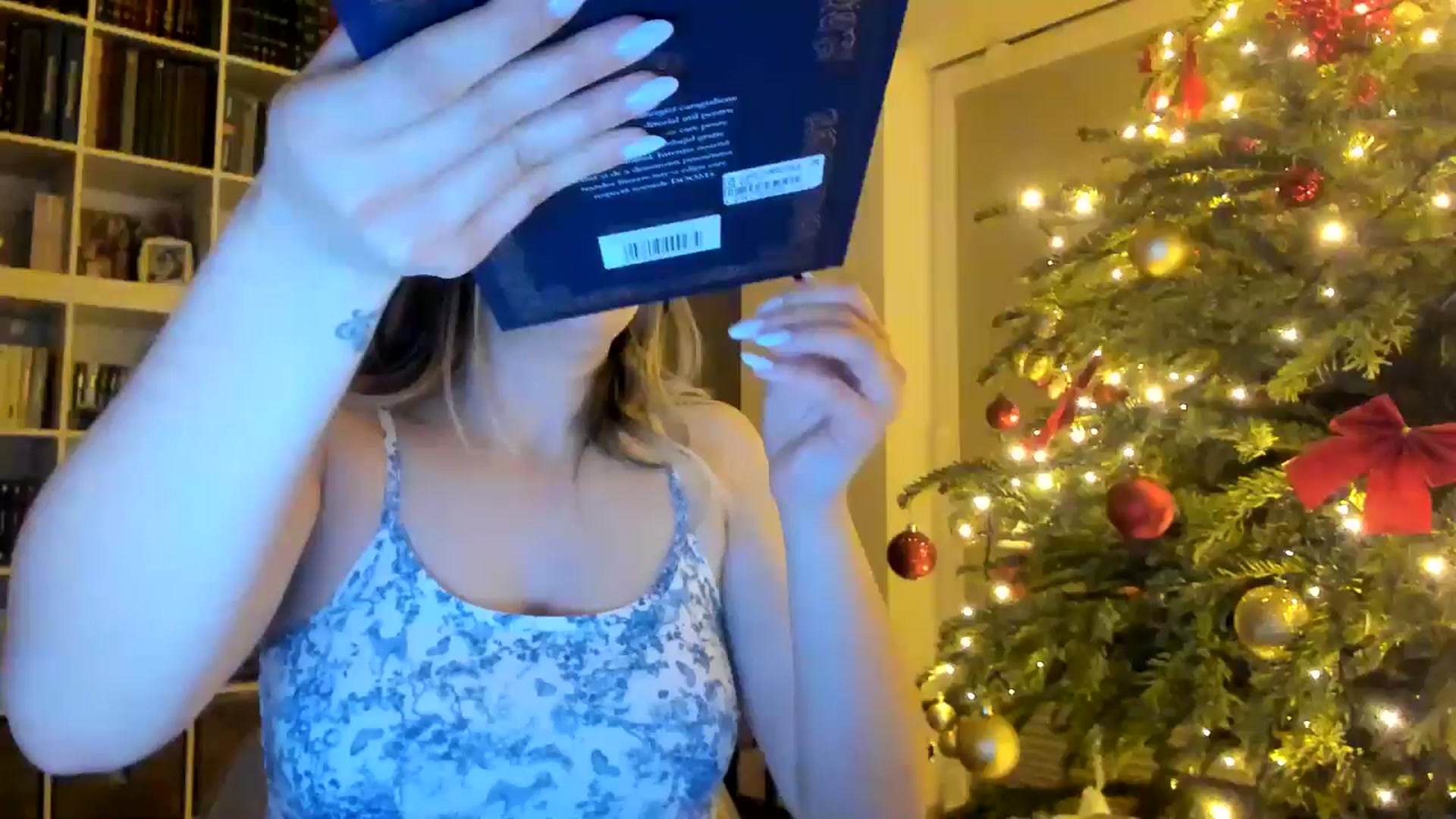Gallery image thumbnail from itwas_eve's myfreecams stream on, 01/02/2025, 20:11 image 14 of 20