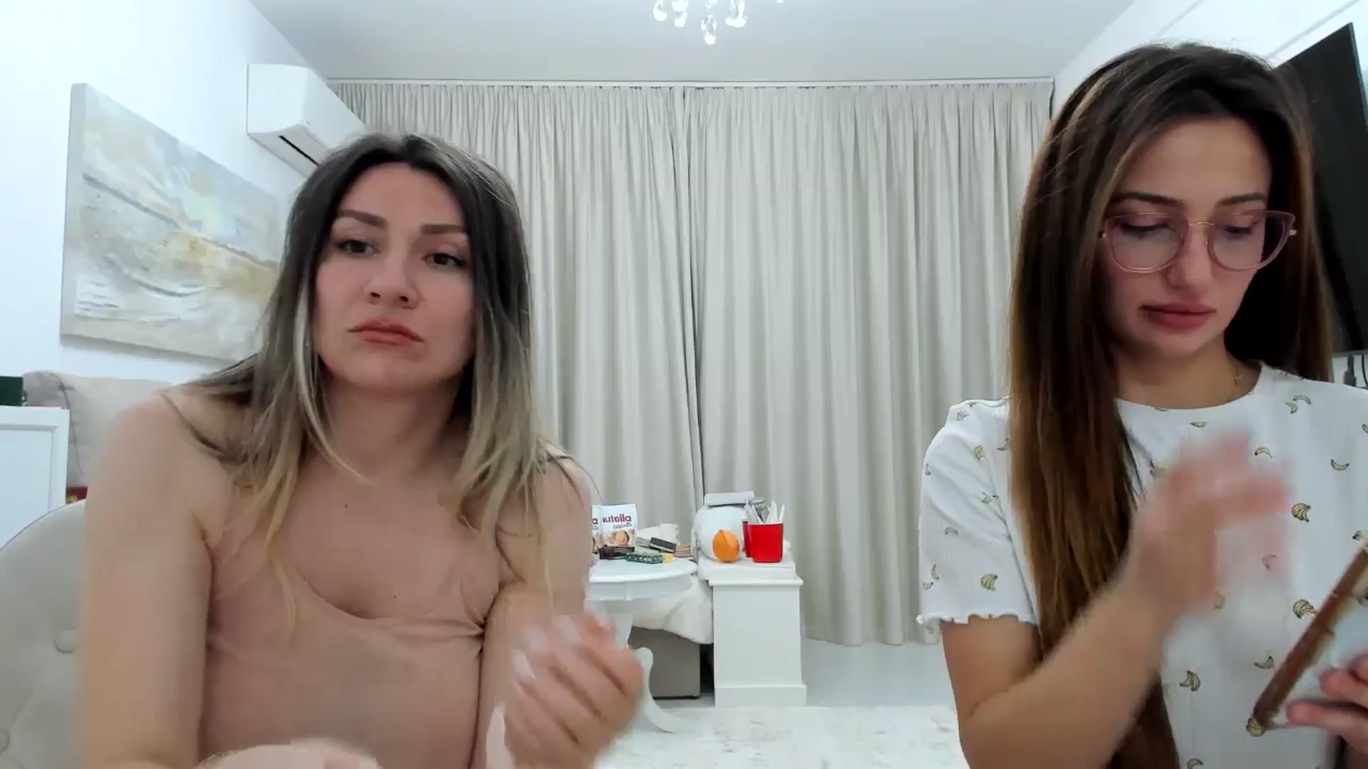 Gallery image thumbnail from itwas_eve's myfreecams stream on, 01/21/2025, 22:18 image 14 of 20