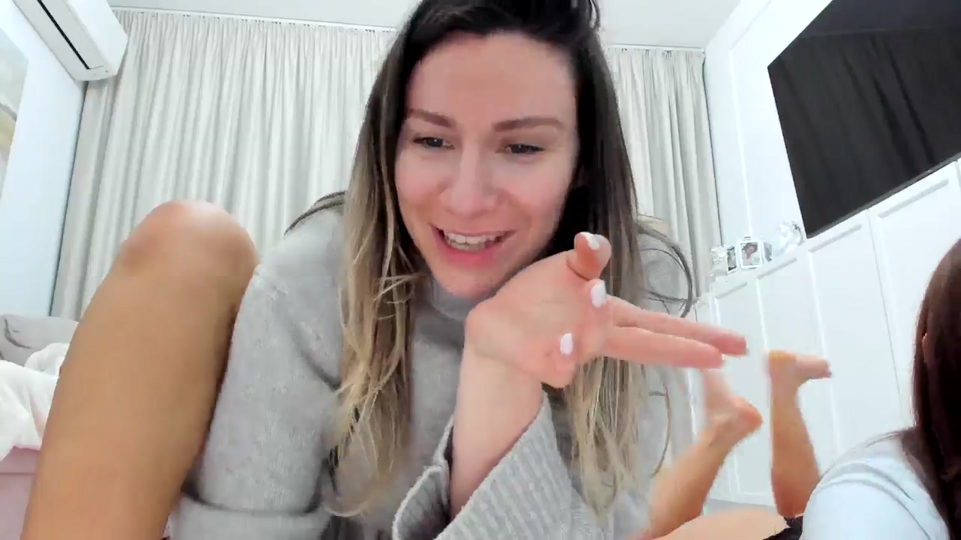 Gallery image thumbnail from itwas_eve's myfreecams stream on, 01/23/2025, 24:45 image 10 of 20