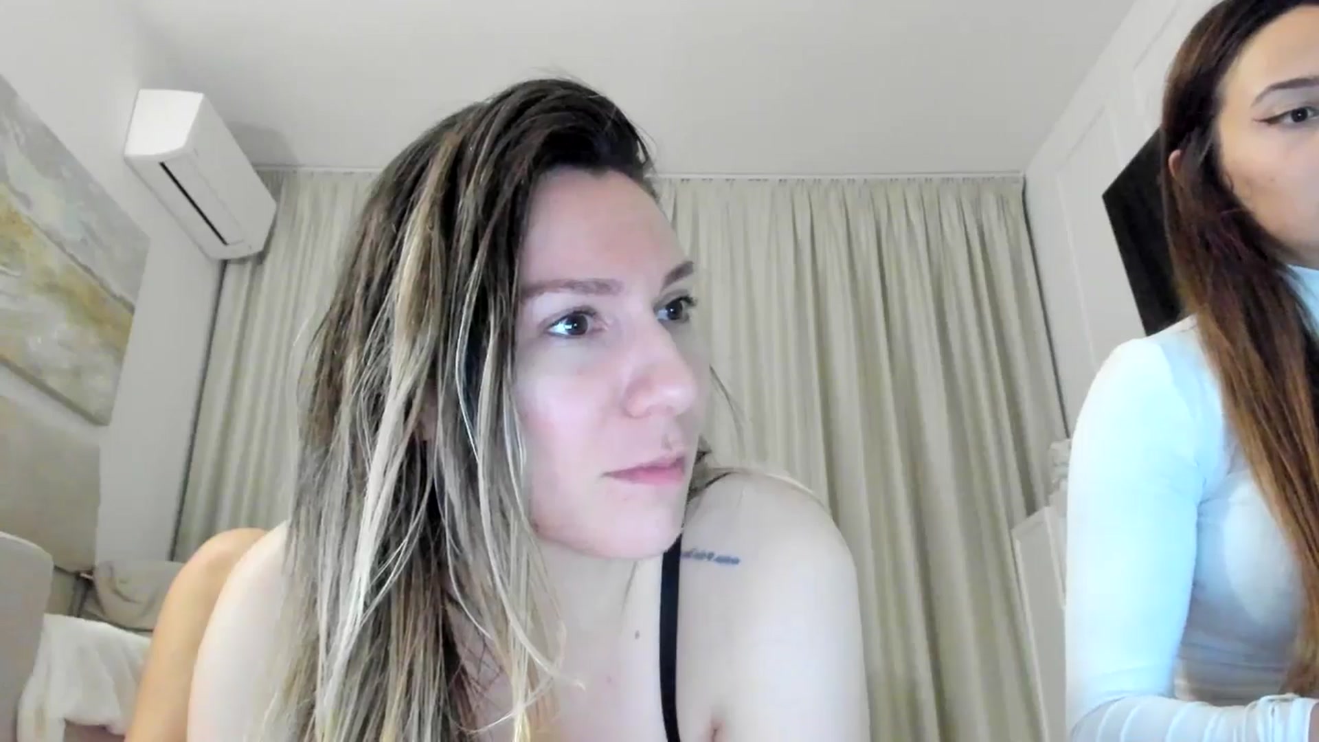 Gallery image thumbnail from itwas_eve's myfreecams stream on, 01/23/2025, 03:02 image 3 of 20