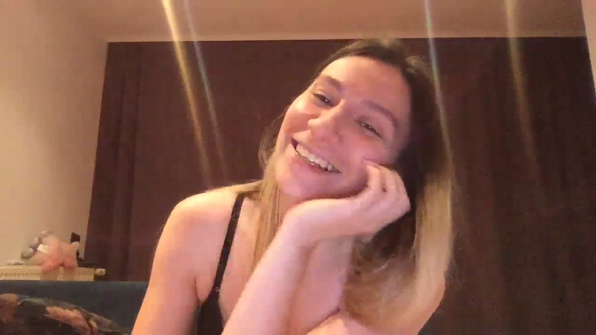 Gallery image thumbnail from itwasnt_me's myfreecams stream on, 10/02/2023, 02:07 image 10 of 20