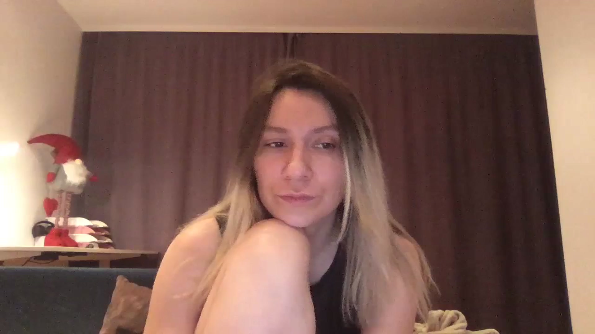 Gallery image thumbnail from itwasnt_me's myfreecams stream on, 10/23/2023, 01:50 image 6 of 20