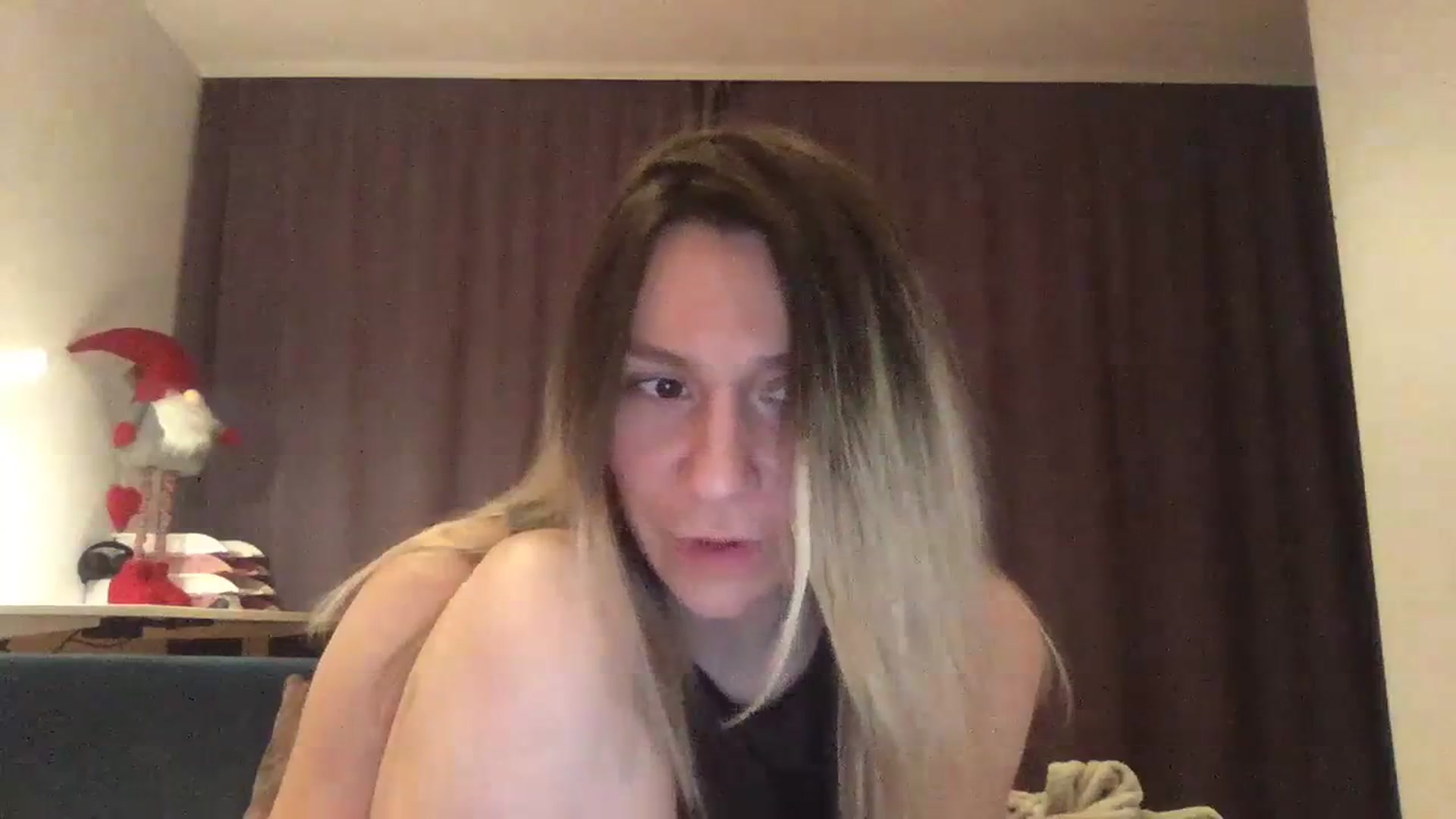 Gallery image thumbnail from itwasnt_me's myfreecams stream on, 10/23/2023, 01:50 image 7 of 20