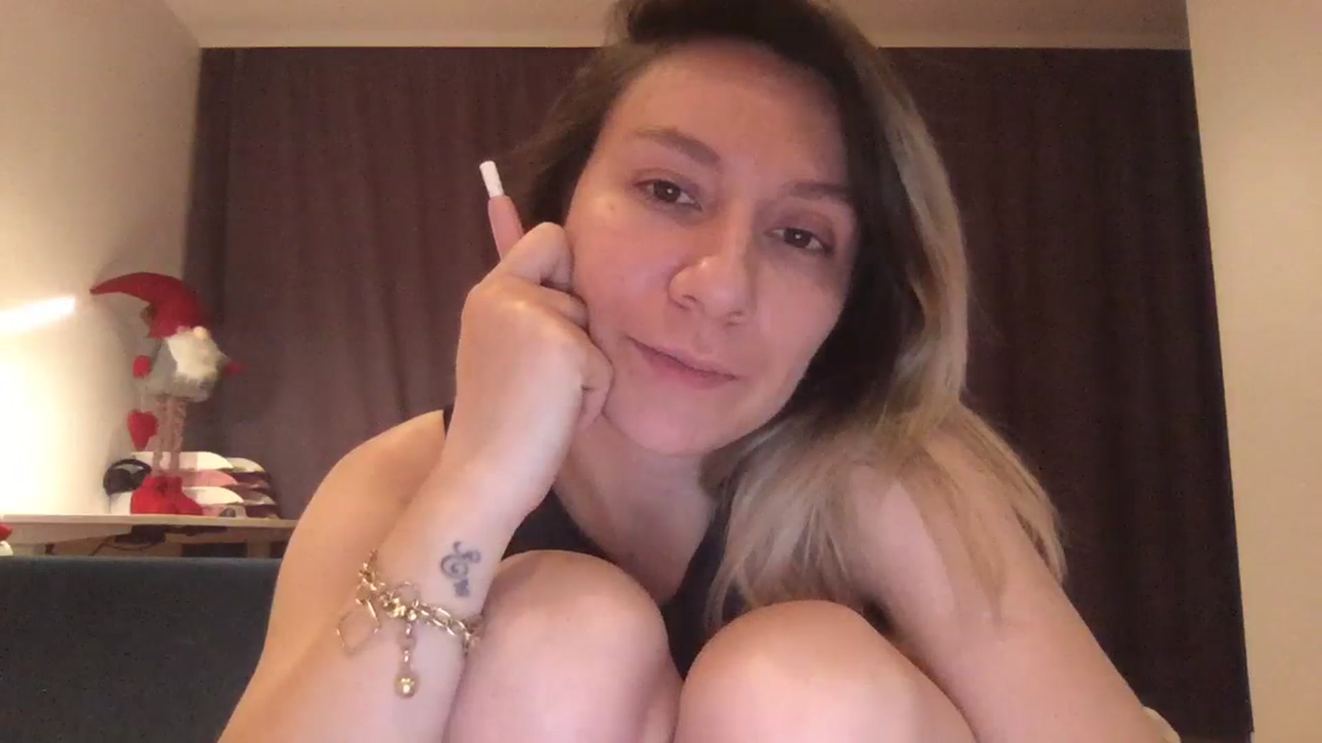 Gallery image thumbnail from itwasnt_me's myfreecams stream on, 10/23/2023, 02:14 image 16 of 20