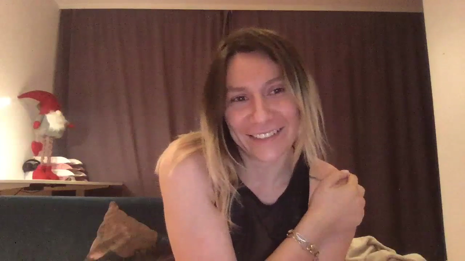 Gallery image thumbnail from itwasnt_me's myfreecams stream on, 10/23/2023, 02:14 image 3 of 20