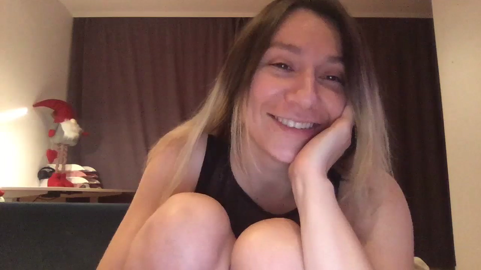 Gallery image thumbnail from itwasnt_me's myfreecams stream on, 10/23/2023, 02:14 image 6 of 20