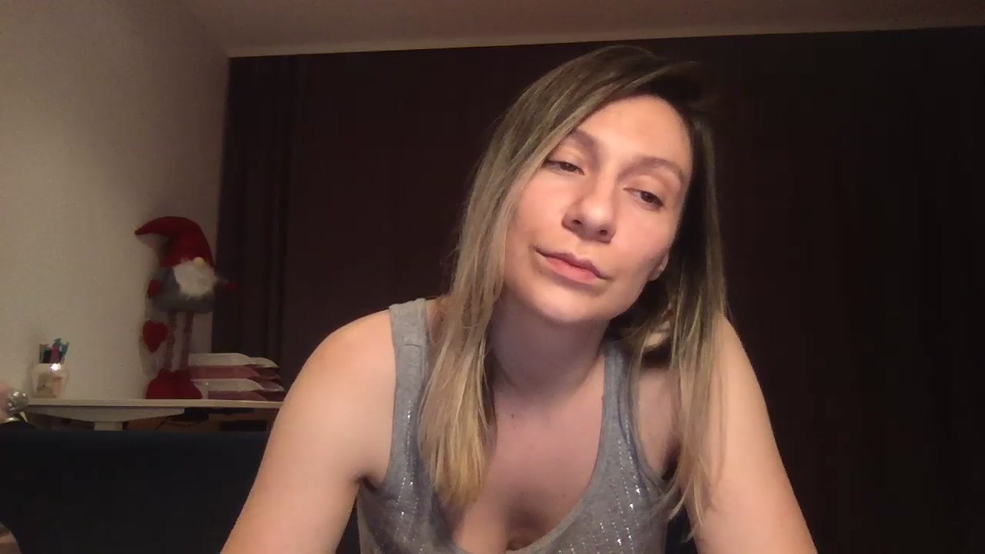 Gallery image thumbnail from itwasnt_me's myfreecams stream on, 10/27/2023, 02:43 image 6 of 20