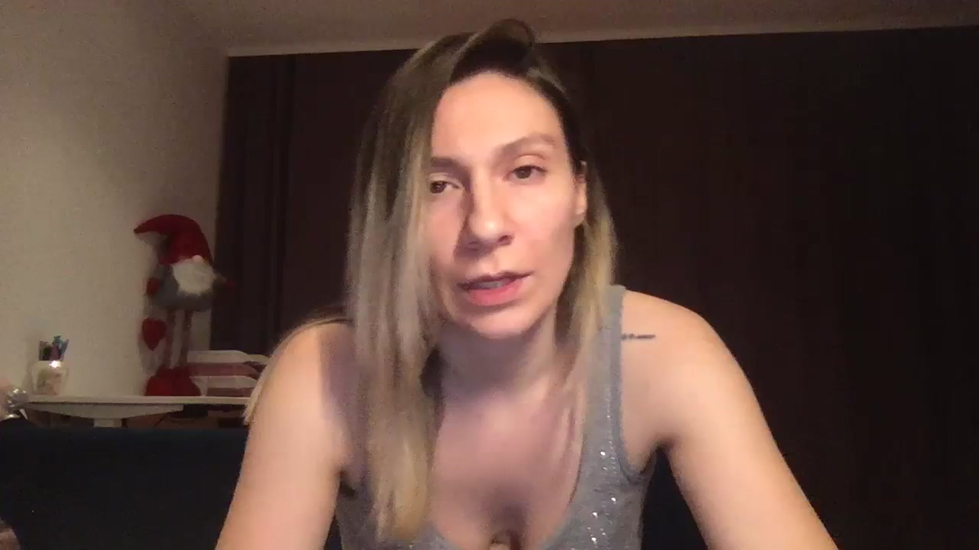 Gallery image thumbnail from itwasnt_me's myfreecams stream on, 10/27/2023, 02:43 image 1 of 20