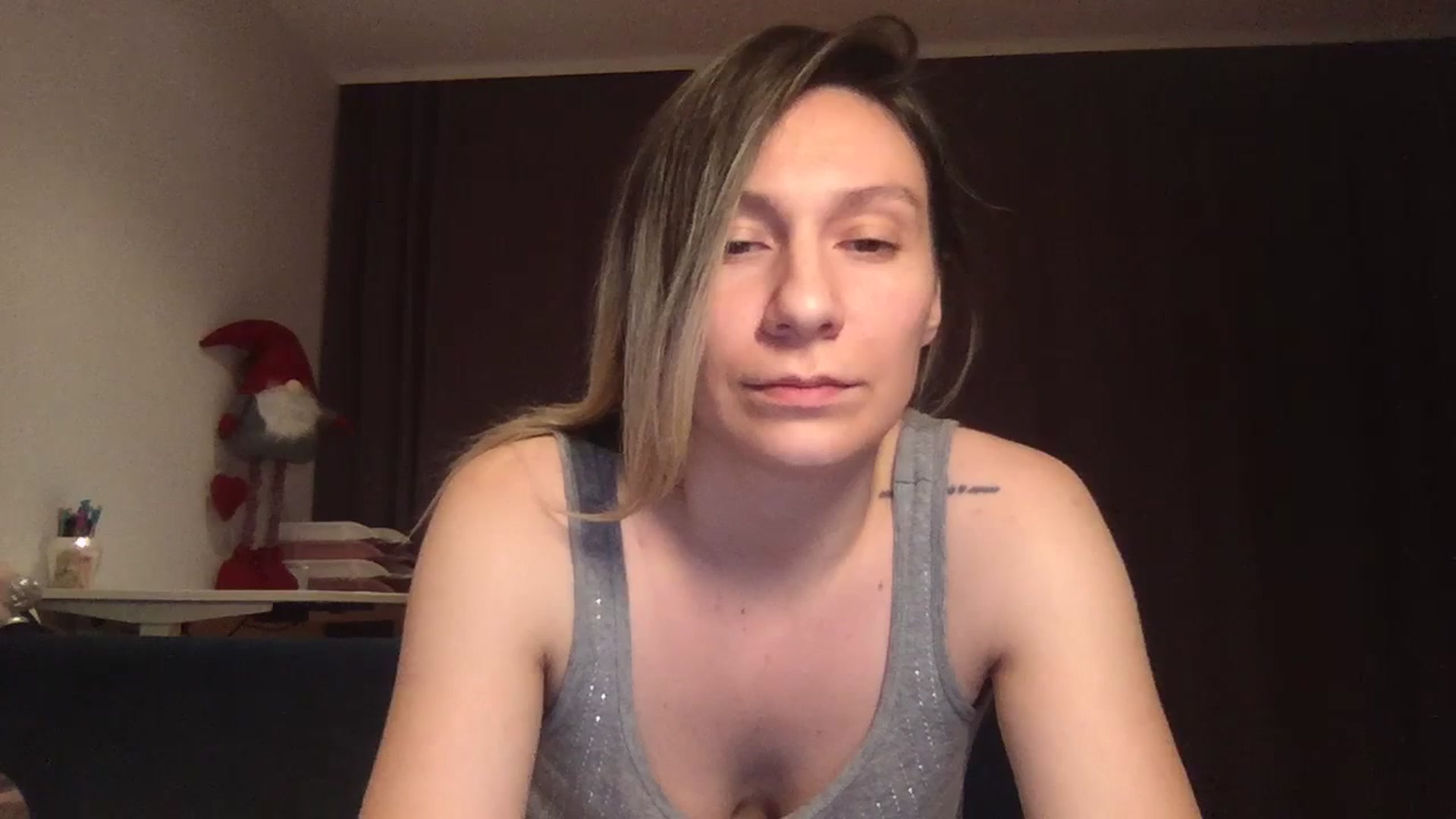 Gallery image thumbnail from itwasnt_me's myfreecams stream on, 10/27/2023, 02:43 image 4 of 20