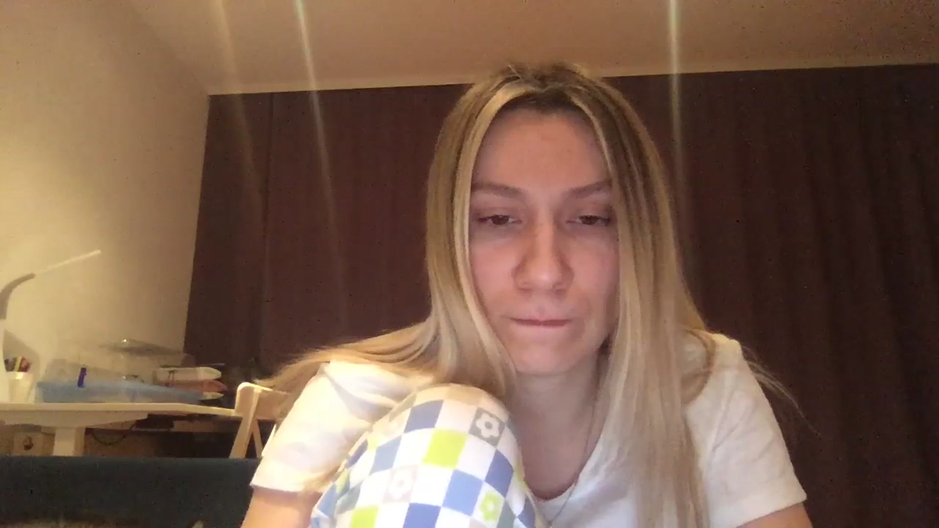 Gallery image thumbnail from itwasnt_me's myfreecams stream on, 01/14/2024, 03:13 image 3 of 20