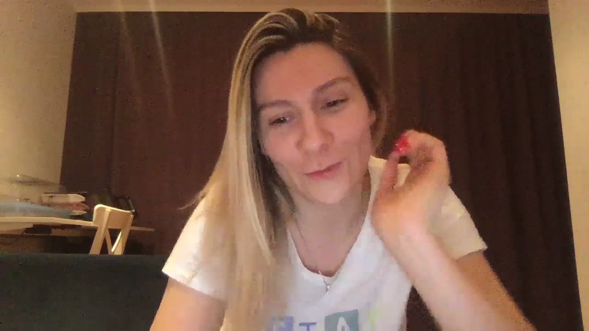 Gallery image thumbnail from itwasnt_me's myfreecams stream on, 01/14/2024, 03:13 image 5 of 20