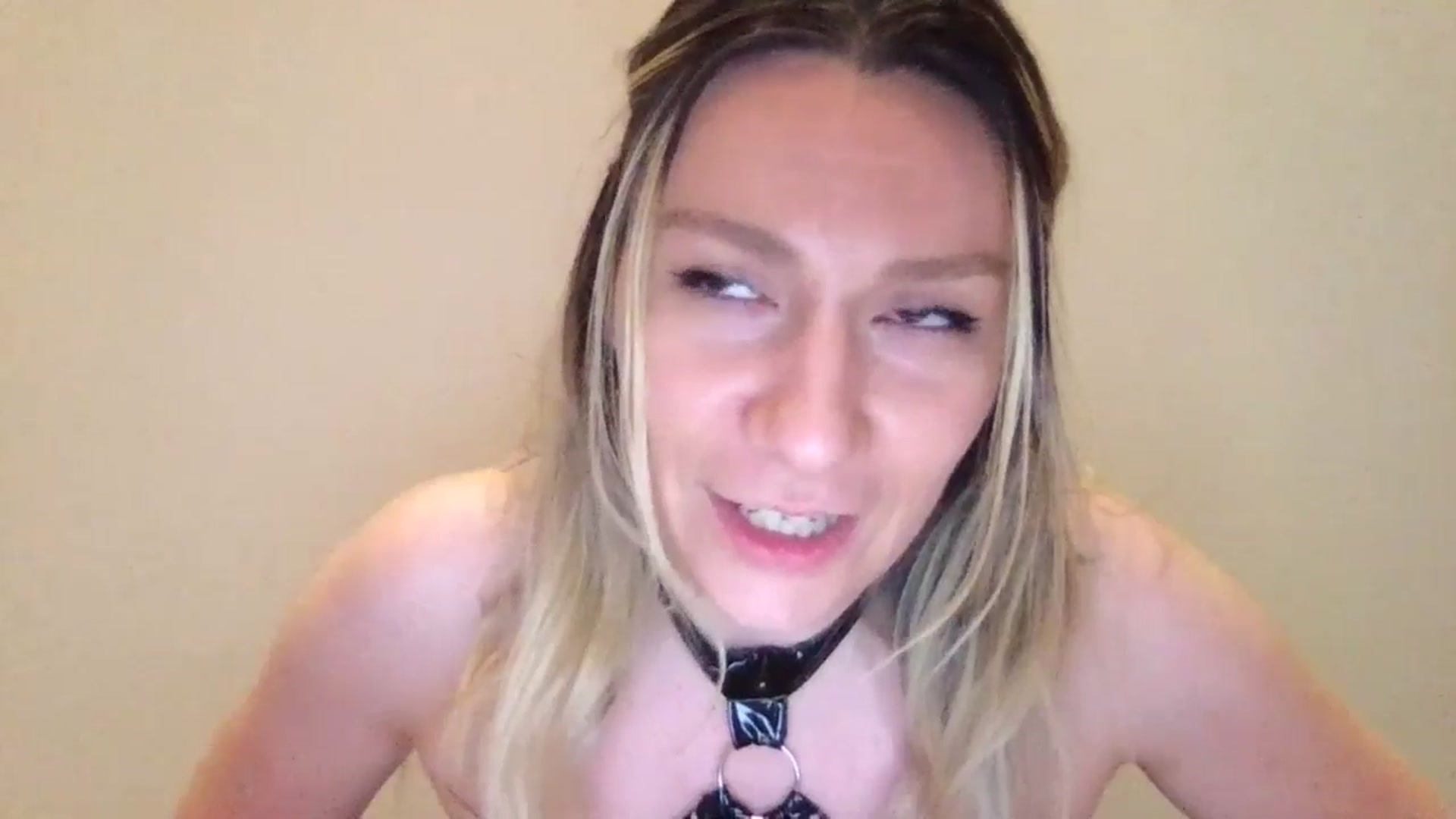 Gallery image thumbnail from itwasnt_me's myfreecams stream on, 05/10/2024, 20:45 image 7 of 20