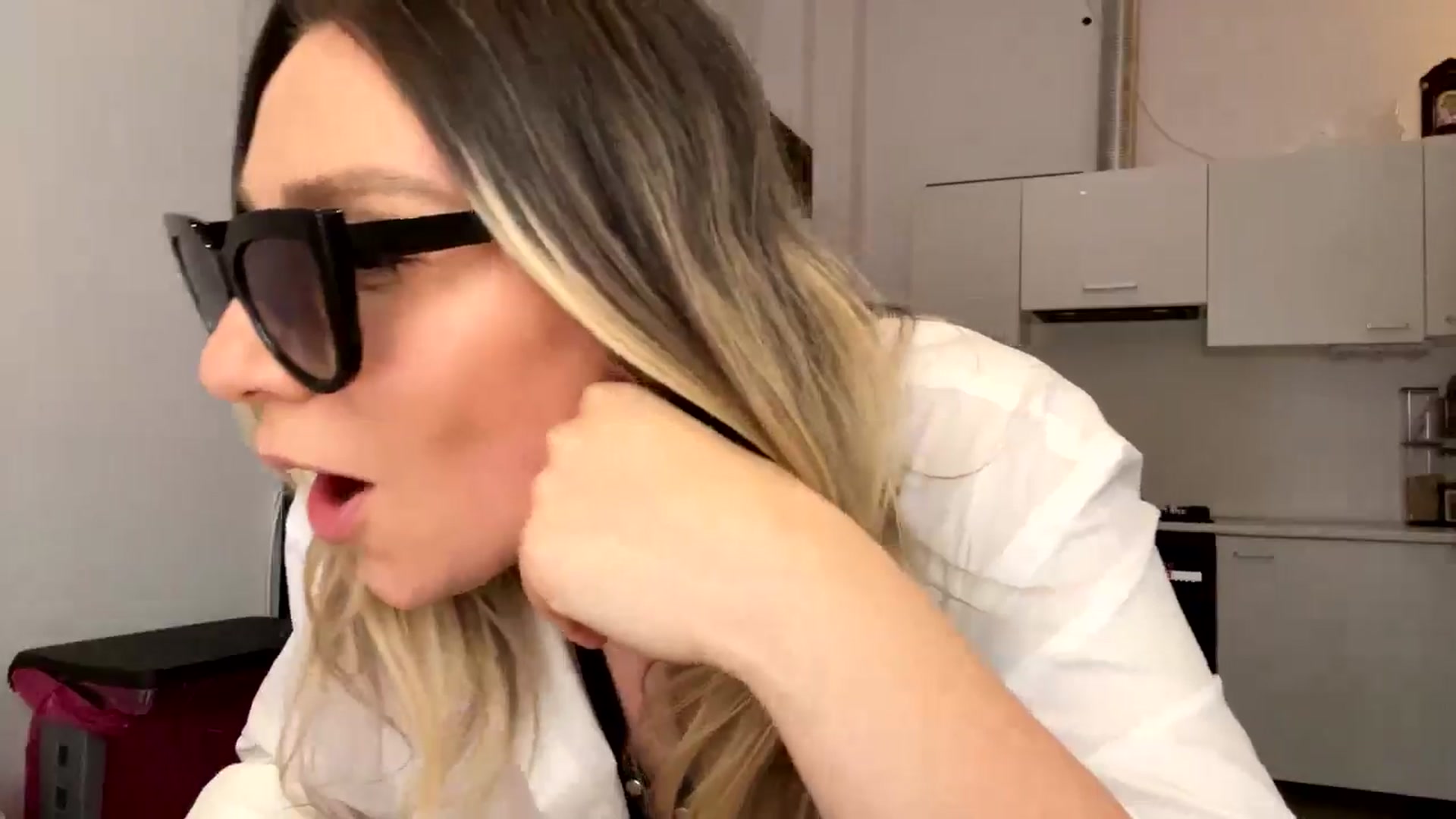 Gallery image thumbnail from itwasnt_me's myfreecams stream on, 09/01/2024, 01:36 image 19 of 20
