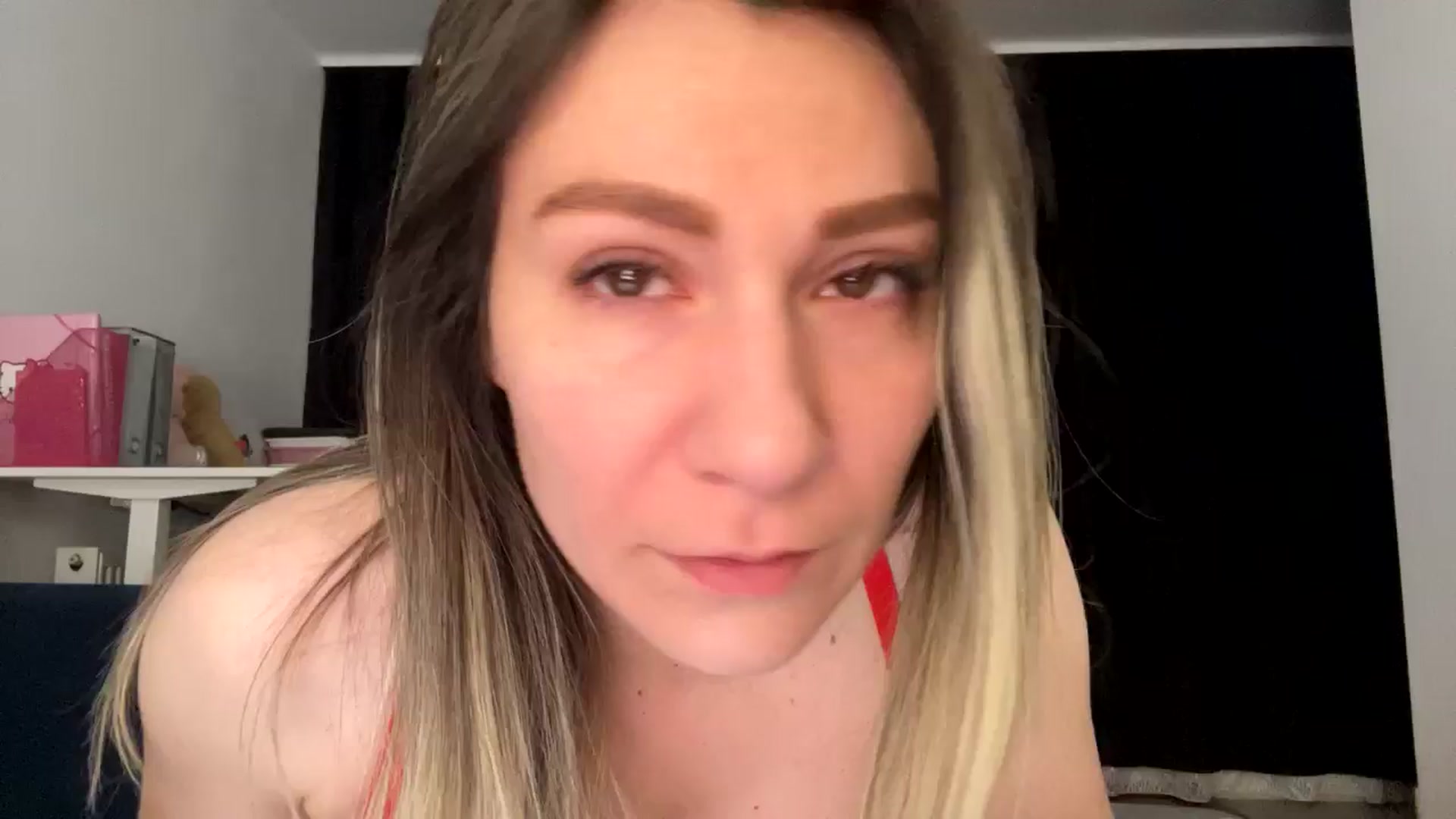 Gallery image thumbnail from itwasnt_me's myfreecams stream on, 11/10/2024, 02:34 image 1 of 20