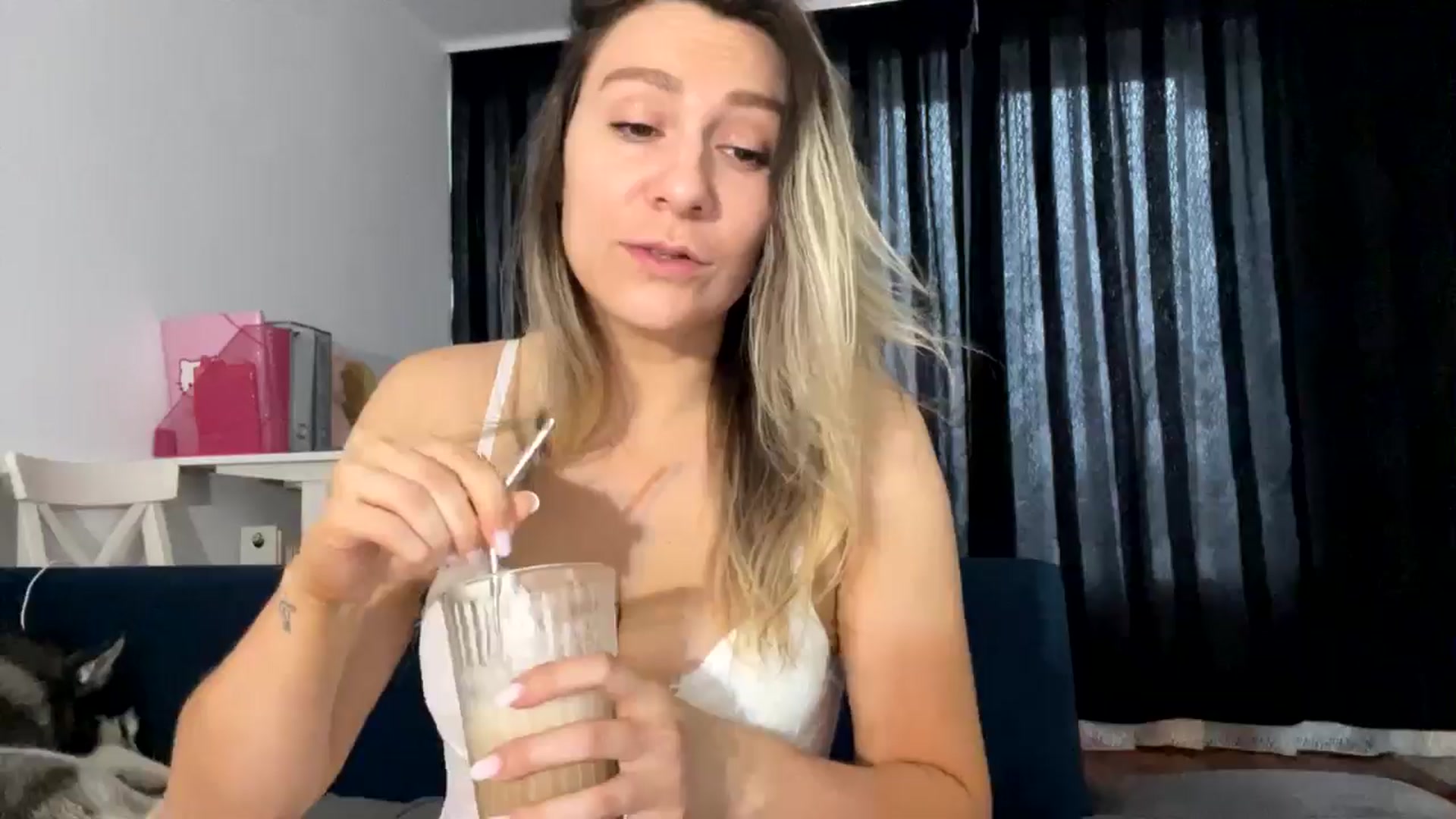 Gallery image thumbnail from itwasnt_me's myfreecams stream on, 11/13/2024, 10:34 image 1 of 20