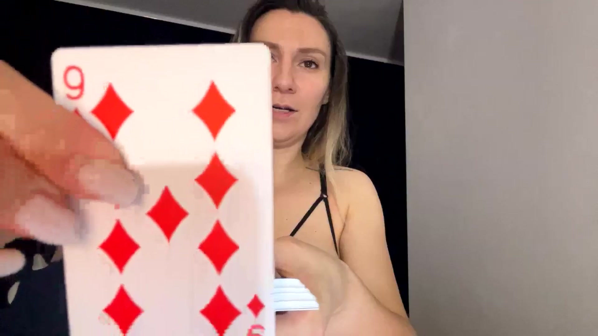Gallery image thumbnail from itwasnt_me's myfreecams stream on, 11/21/2024, 24:01 image 17 of 20