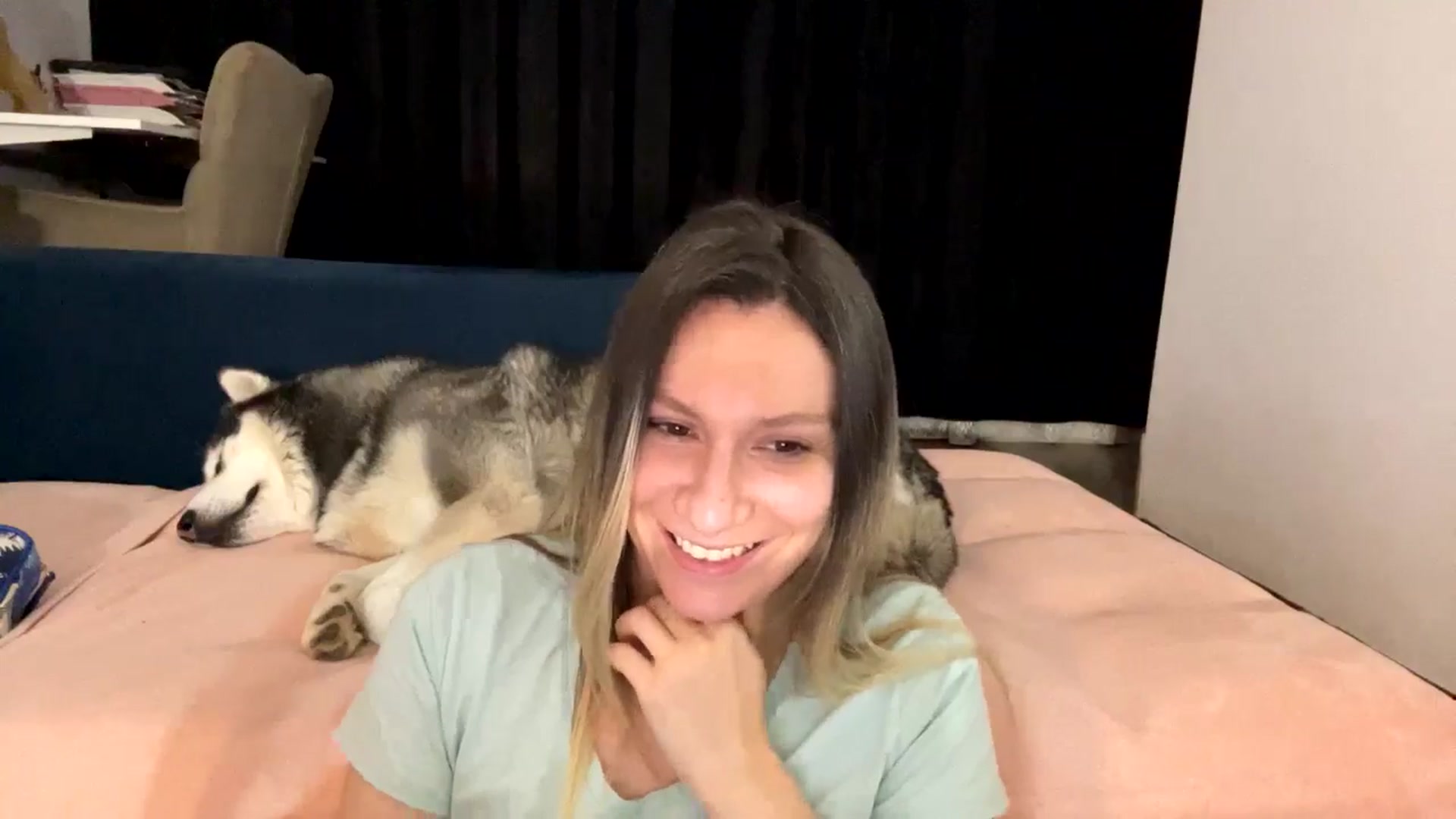 Gallery image thumbnail from itwasnt_me's myfreecams stream on, 11/24/2024, 05:13 image 7 of 20