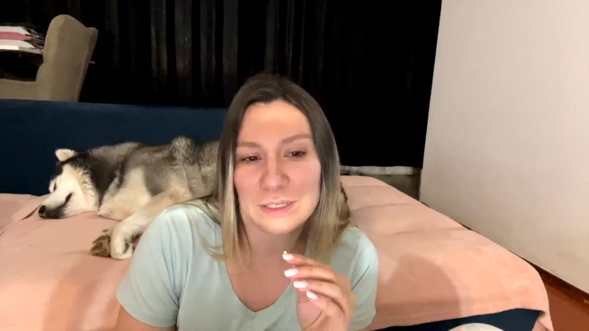Gallery image thumbnail from itwasnt_me's myfreecams stream on, 11/24/2024, 05:13 image 14 of 20