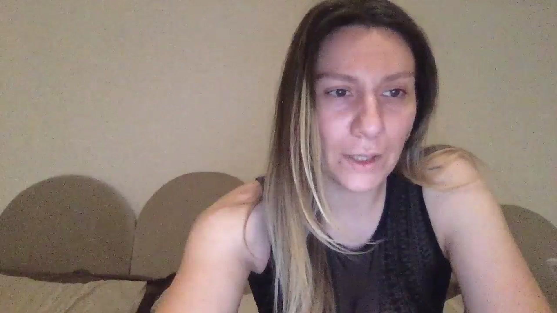 Gallery image thumbnail from itwasnt_me's myfreecams stream on, 11/29/2024, 21:20 image 8 of 20