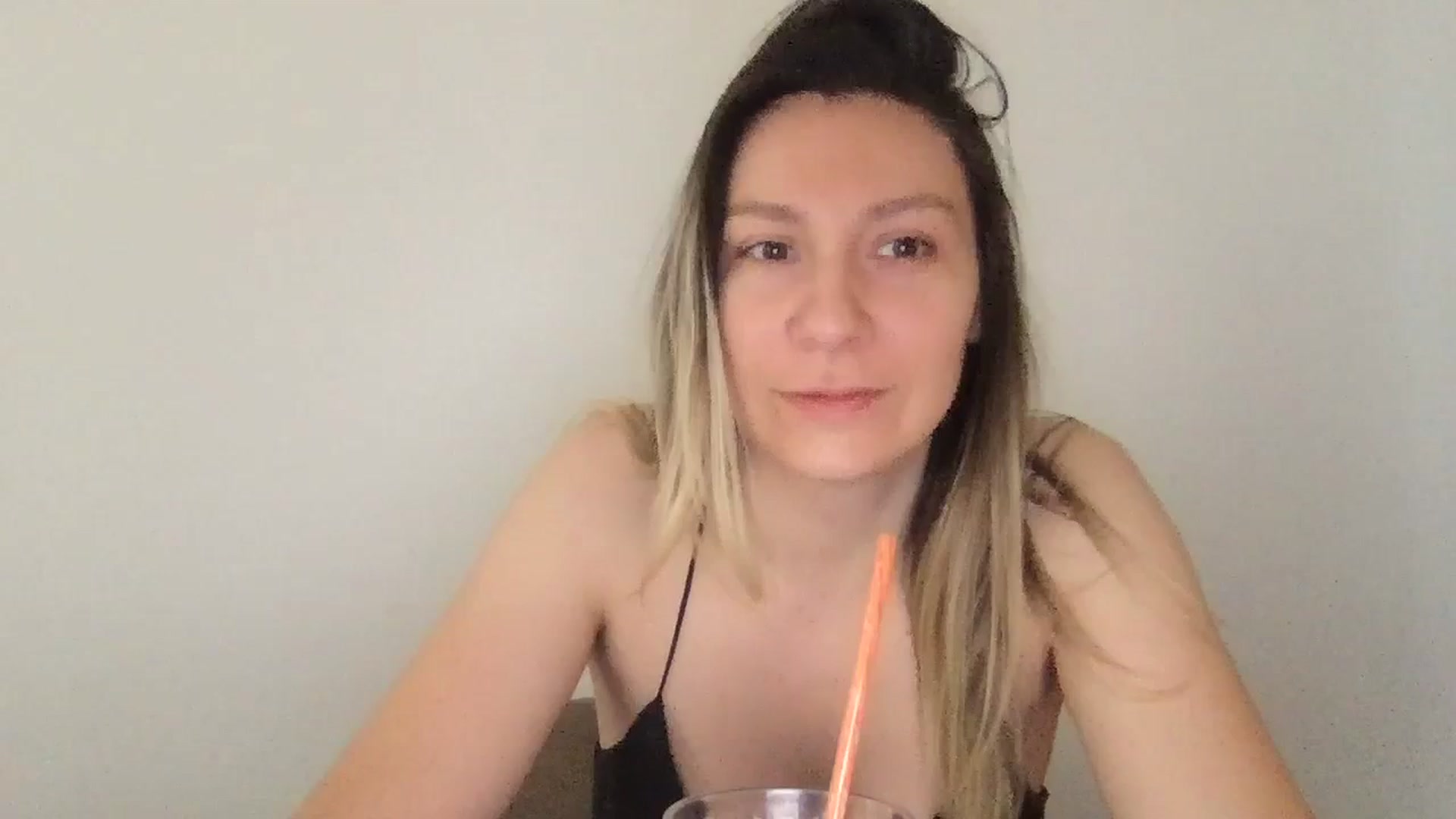 Gallery image thumbnail from itwasnt_me's myfreecams stream on, 11/30/2024, 11:43 image 20 of 20